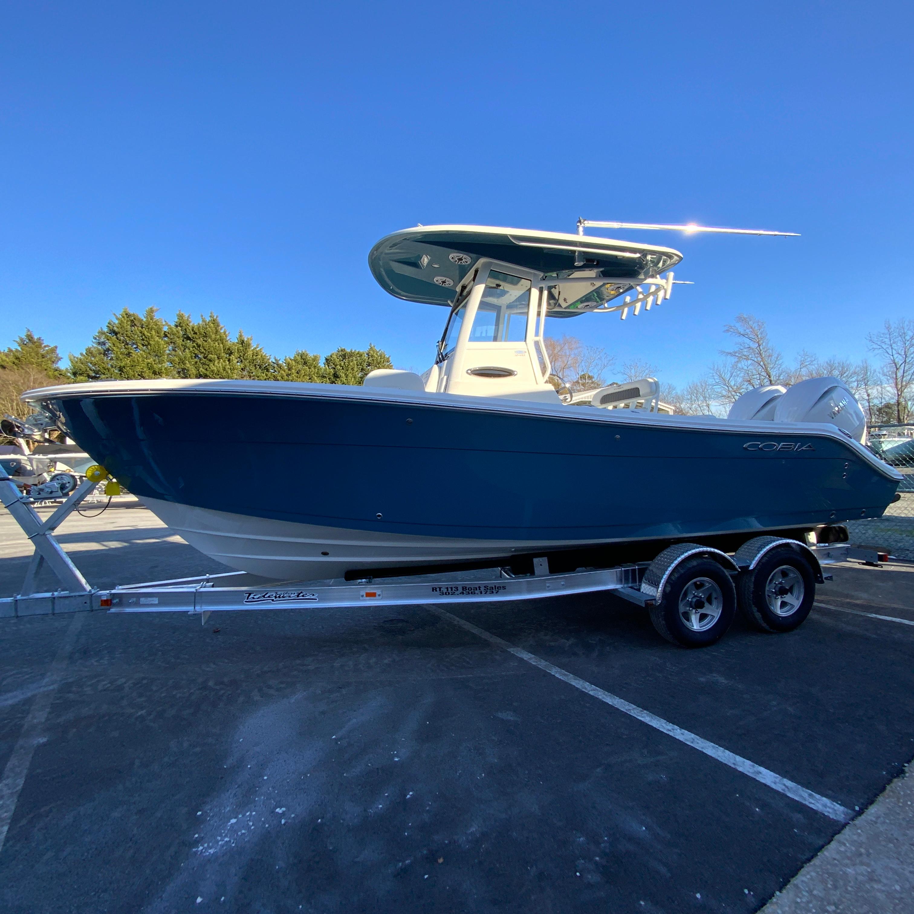 2025 Cobia 240 Center Console-6