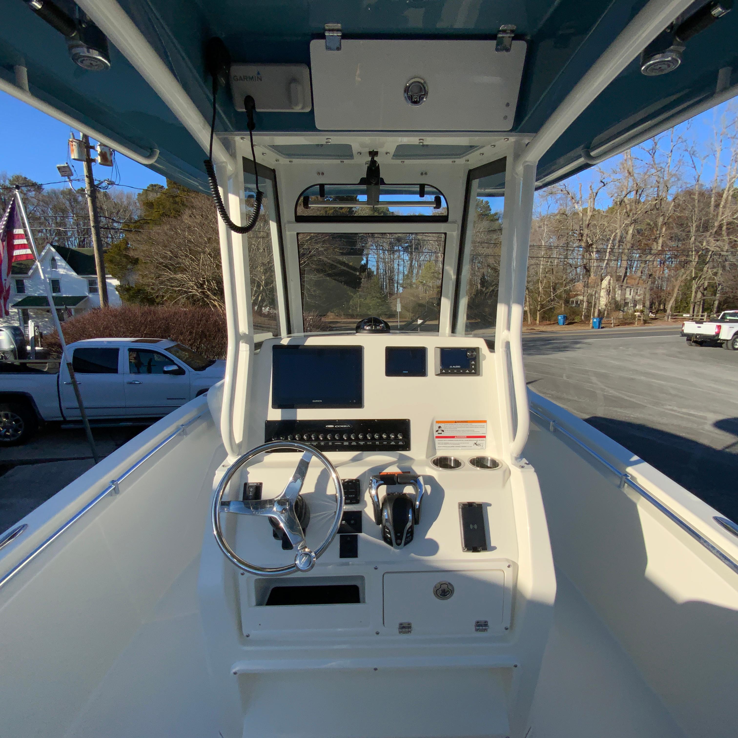 2025 Cobia 240 Center Console-12