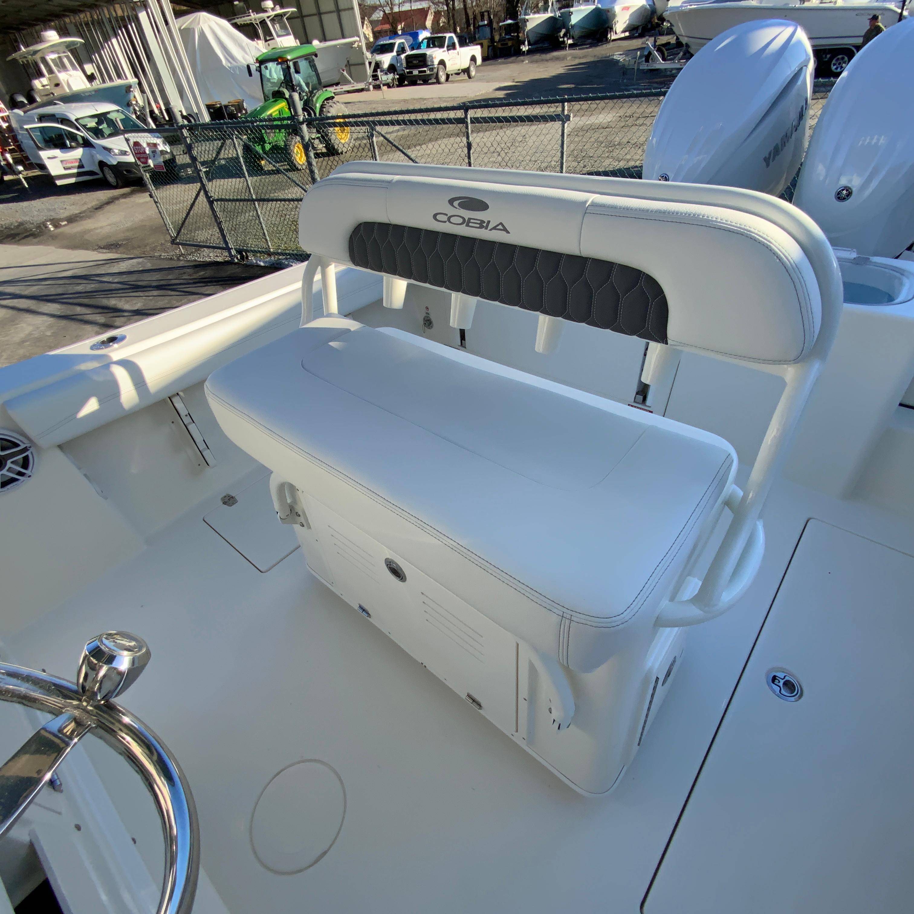 2025 Cobia 240 Center Console-14