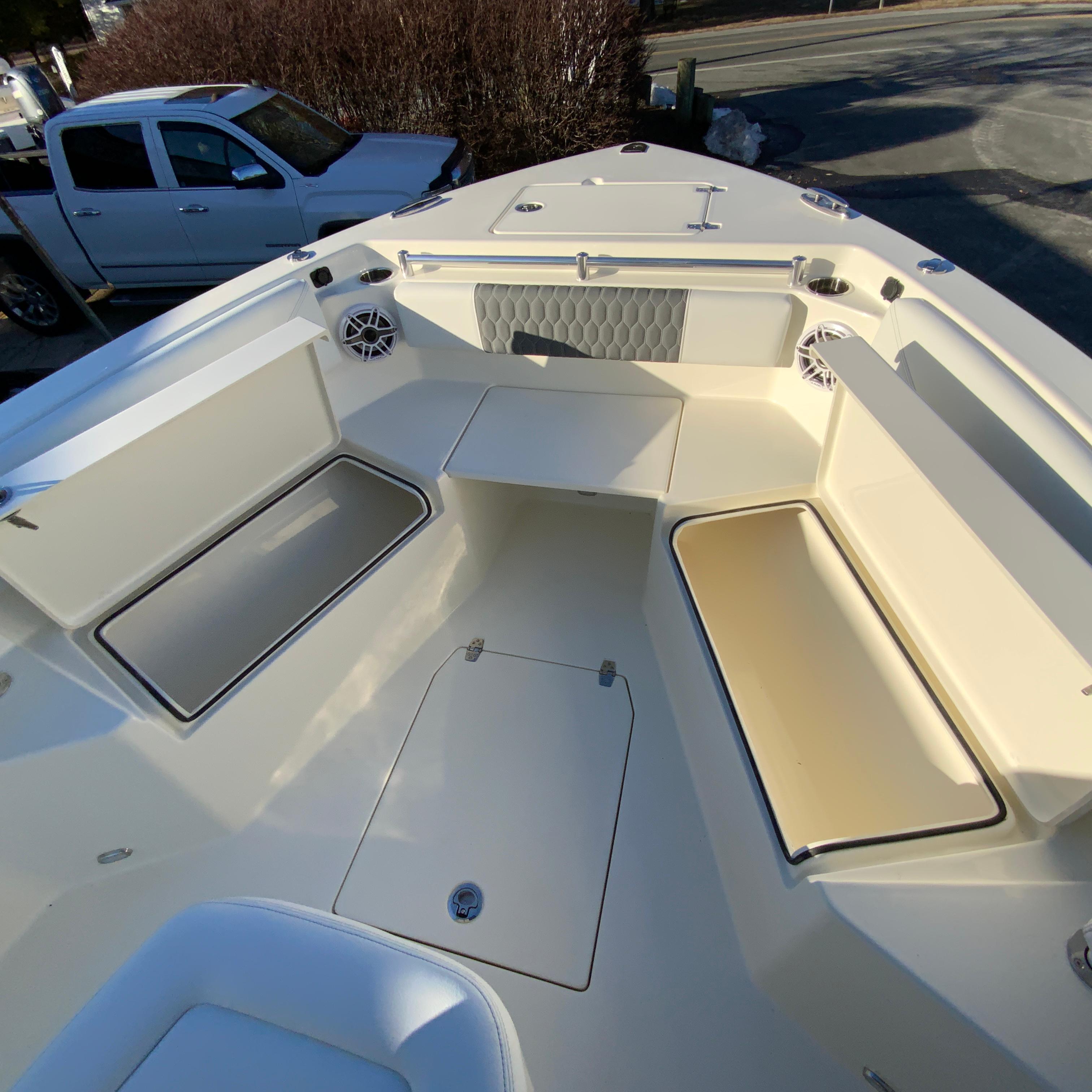 2025 Cobia 240 Center Console-20