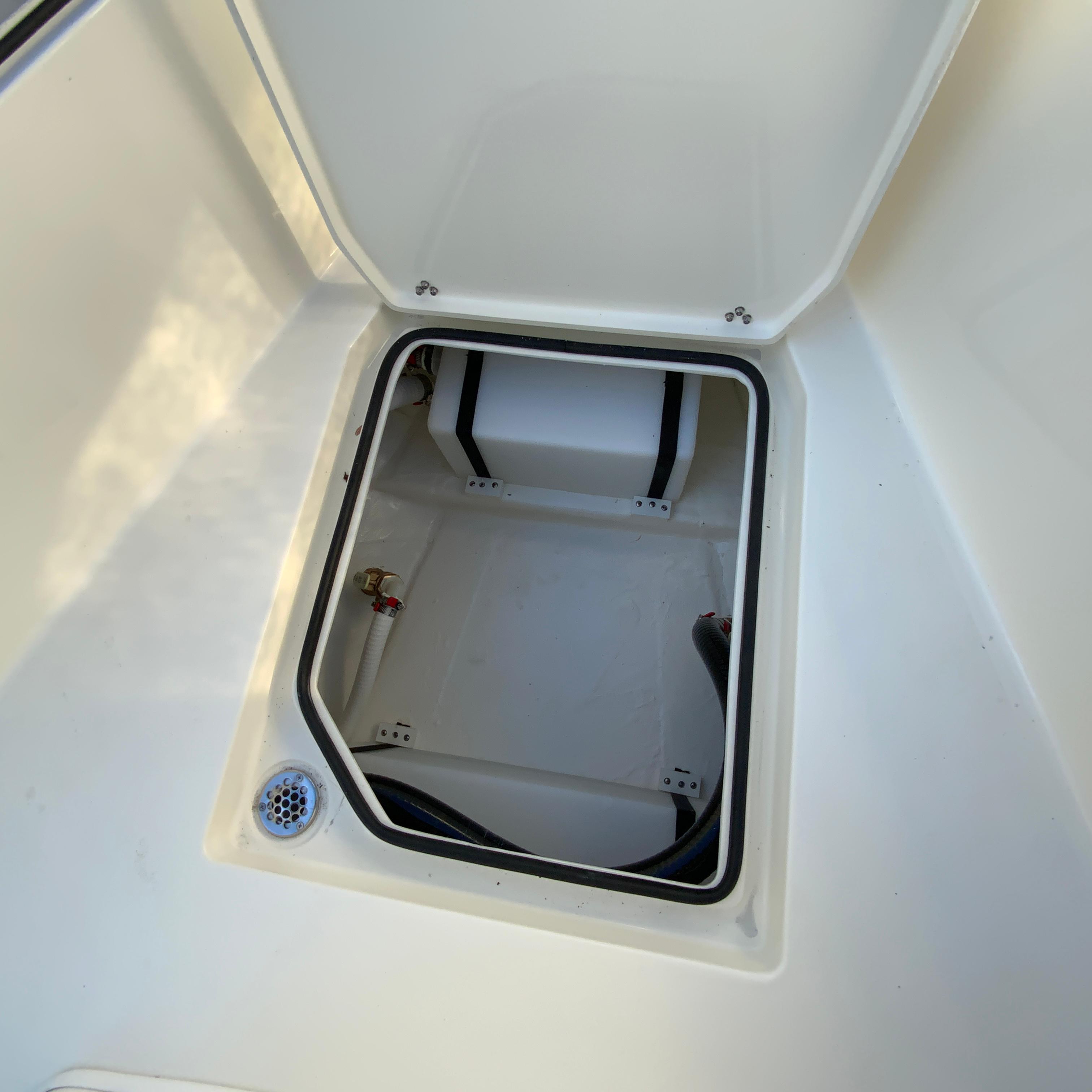 2025 Cobia 240 Center Console-21