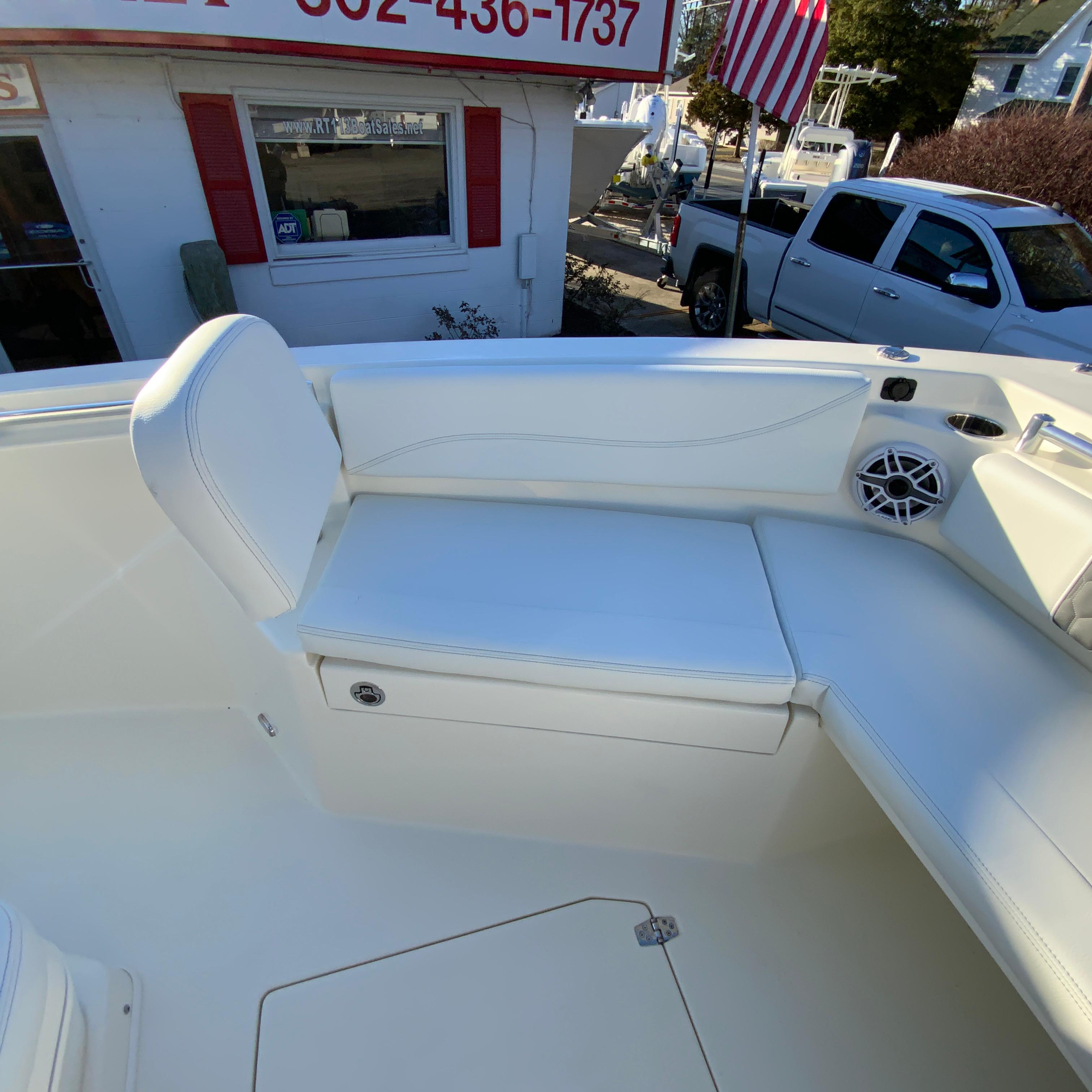 2025 Cobia 240 Center Console-23