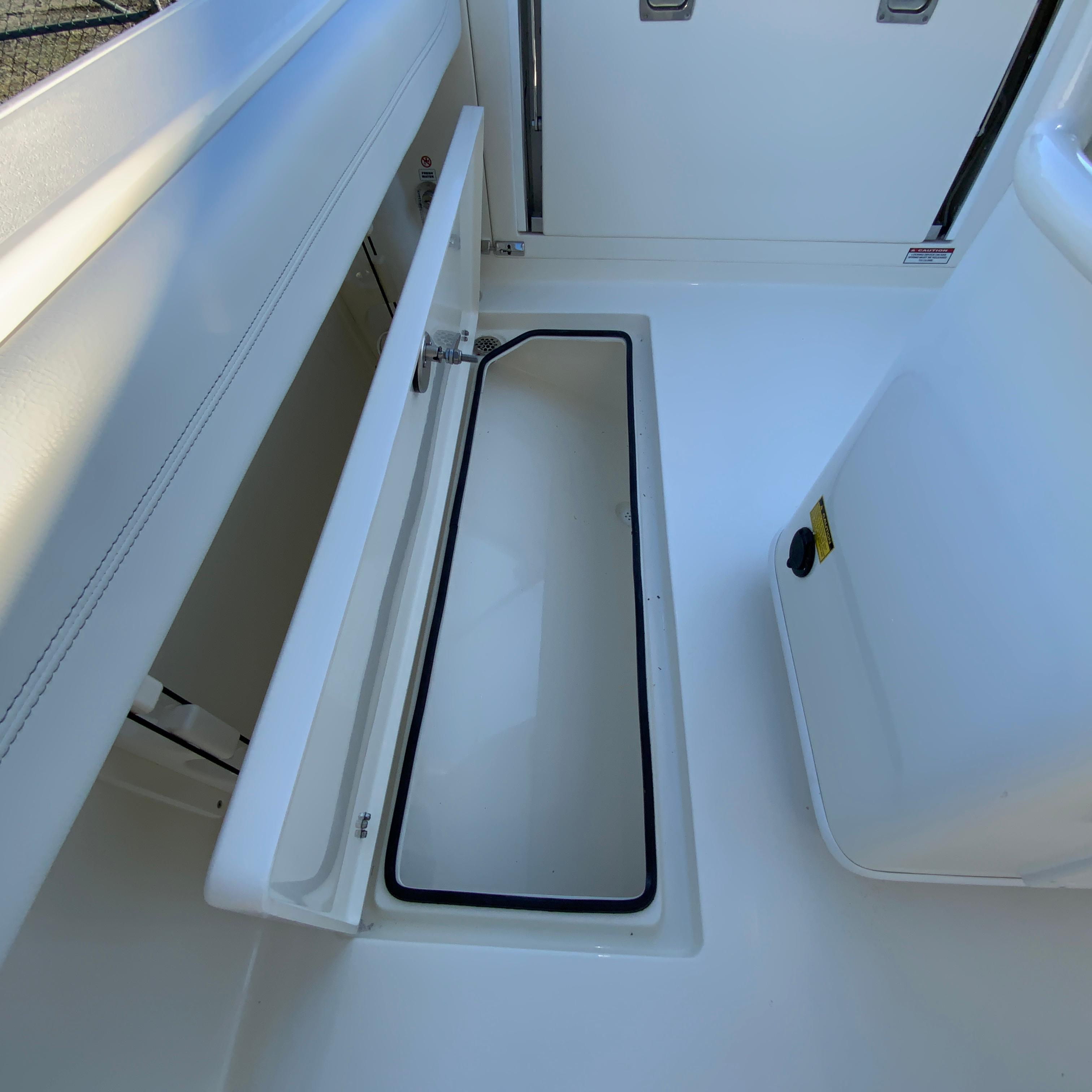 2025 Cobia 240 Center Console-33