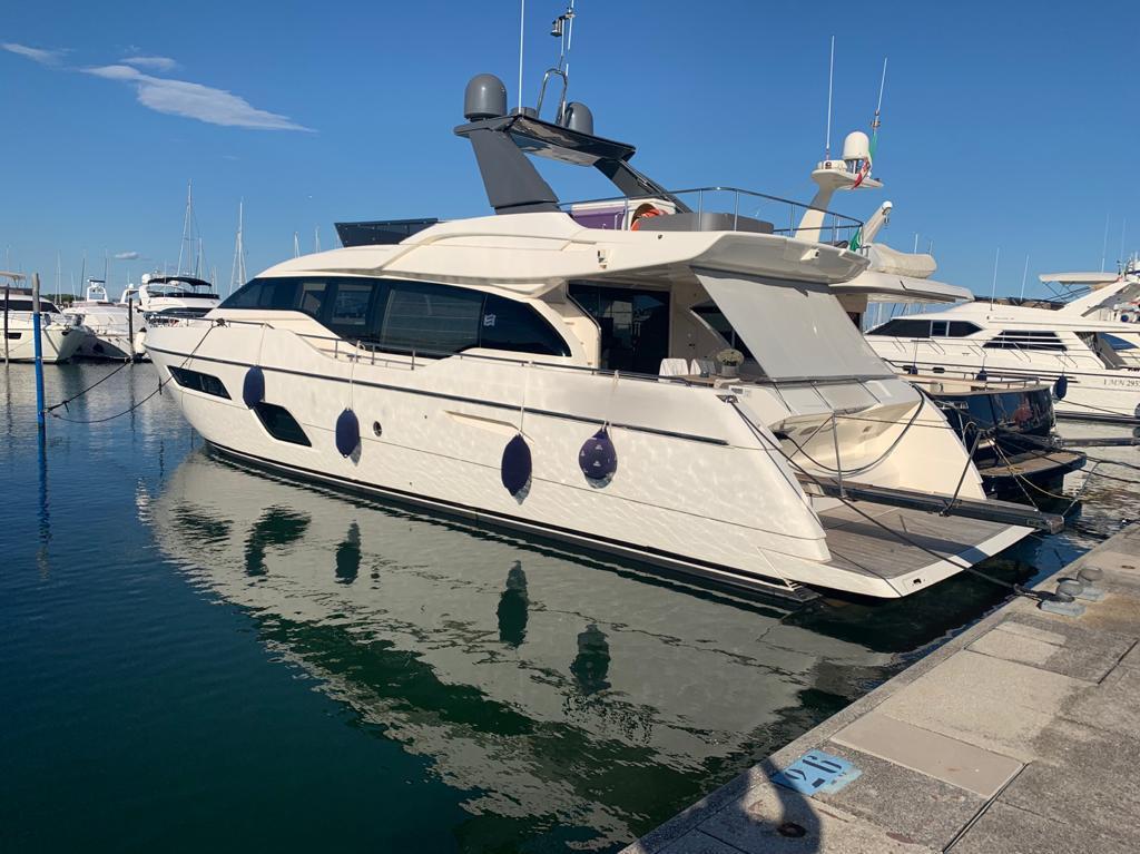 marina yachts lignano