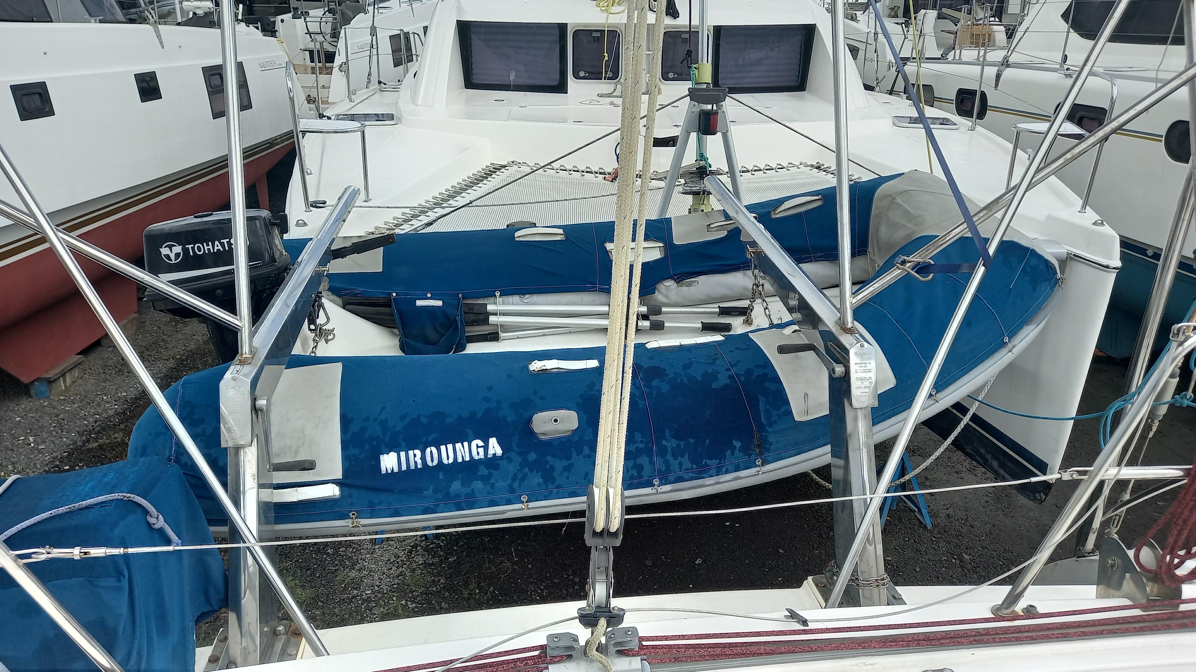 Mirounga Leonina Yacht Photos Pics 