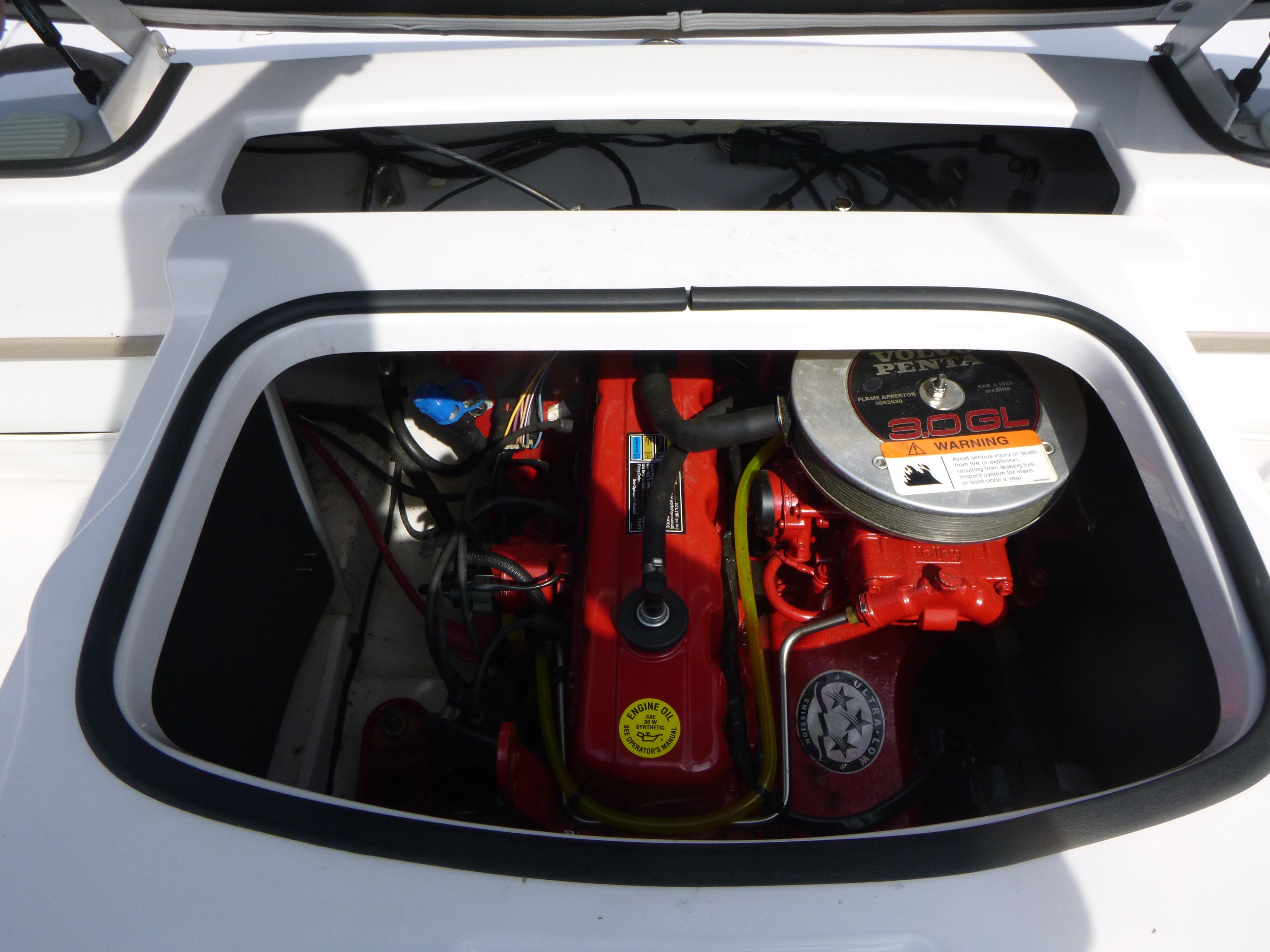 2007 Four Winns 180 Horizon Gallery