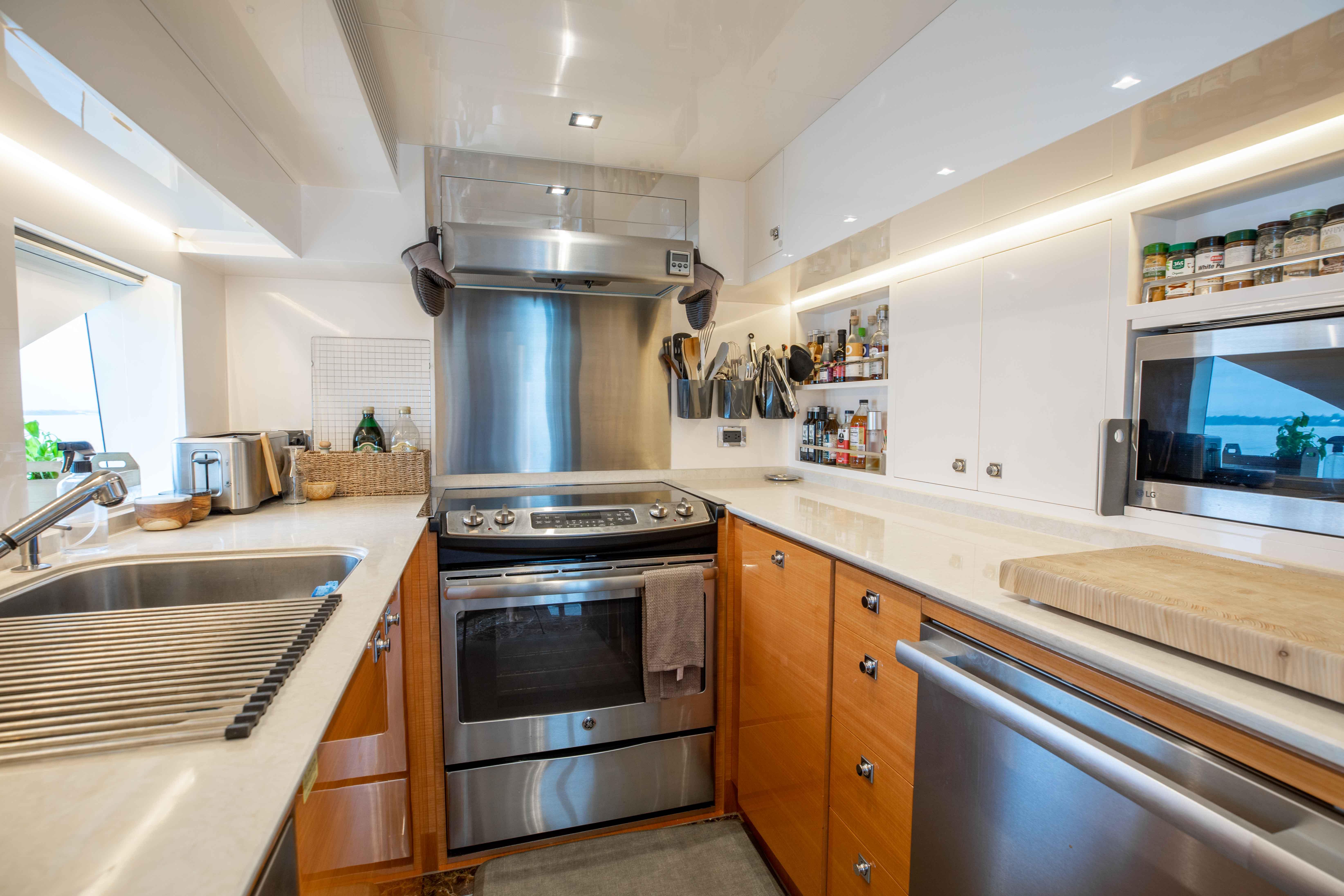 Galley Counters and Appliances