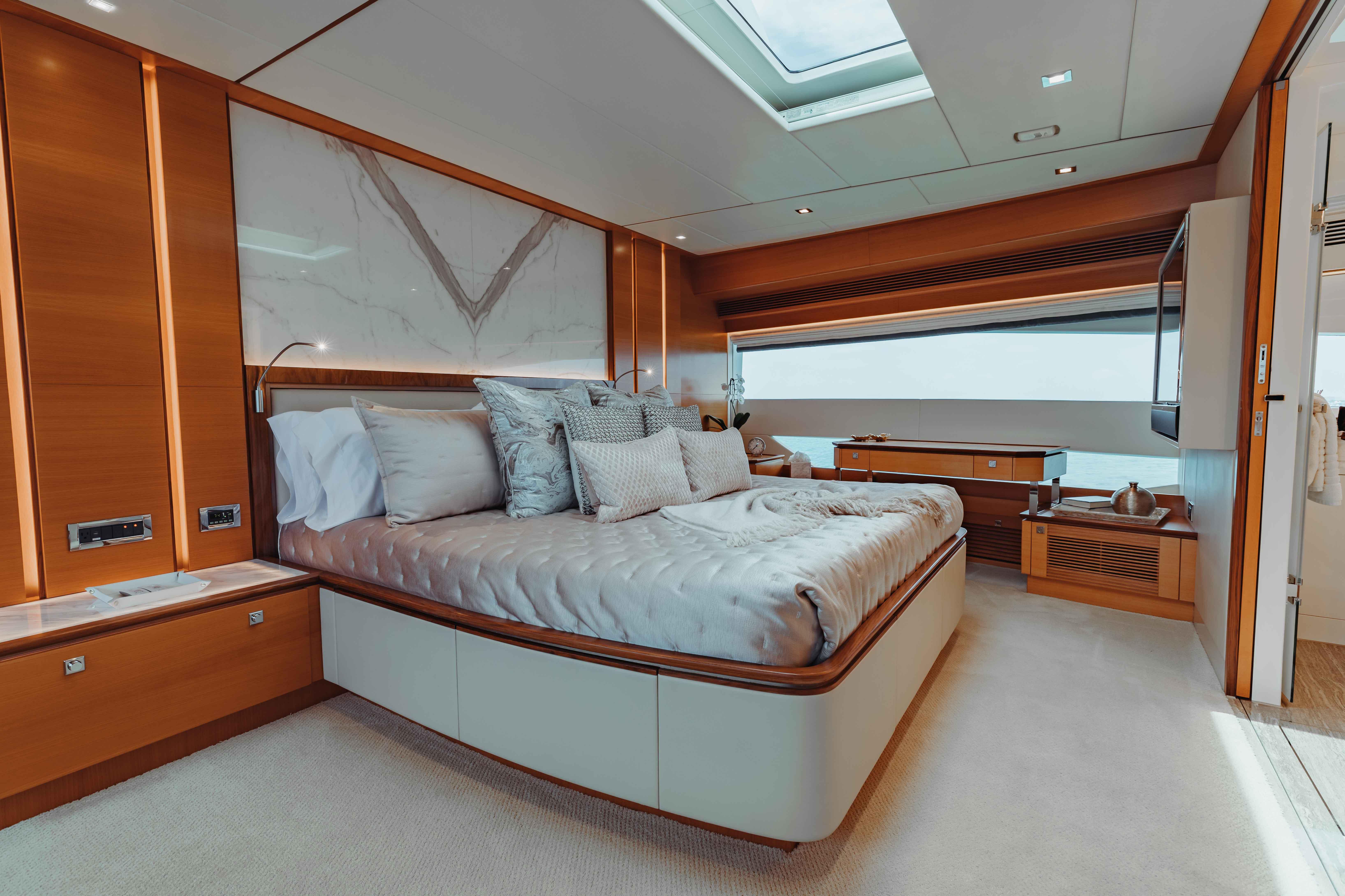 Master Stateroom w/Marble Above Headboard