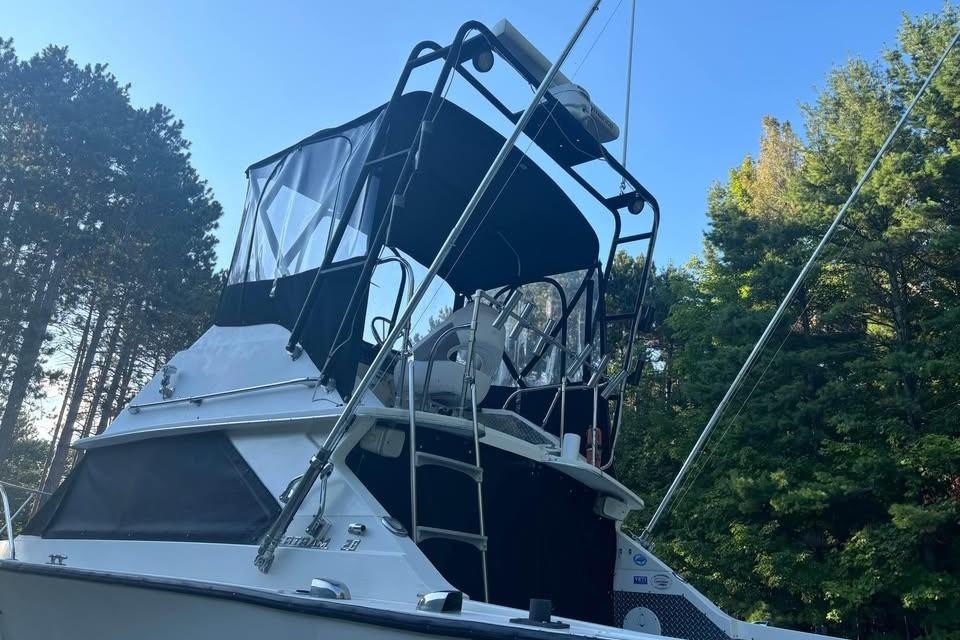 MI 10581 RR Knot 10 Yacht Sales MI 10581 RR Knot 10 Yacht Sales