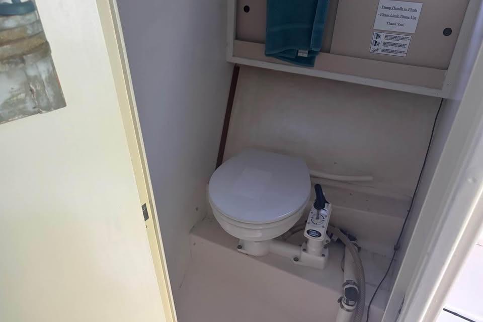 MI 10581 RR Knot 10 Yacht Sales MI 10581 RR Knot 10 Yacht Sales