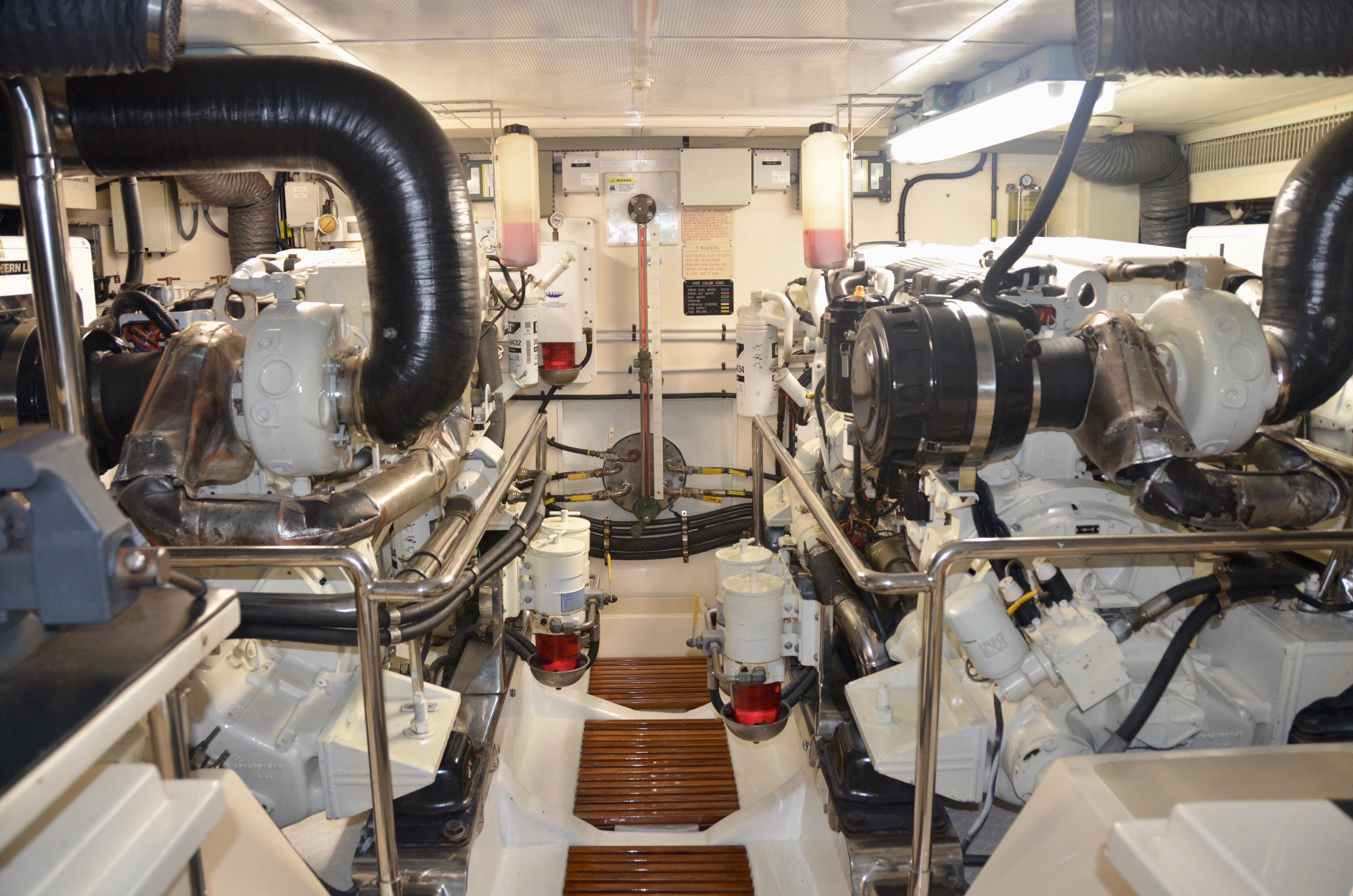 Marlow 53C Explorer-Engine Room