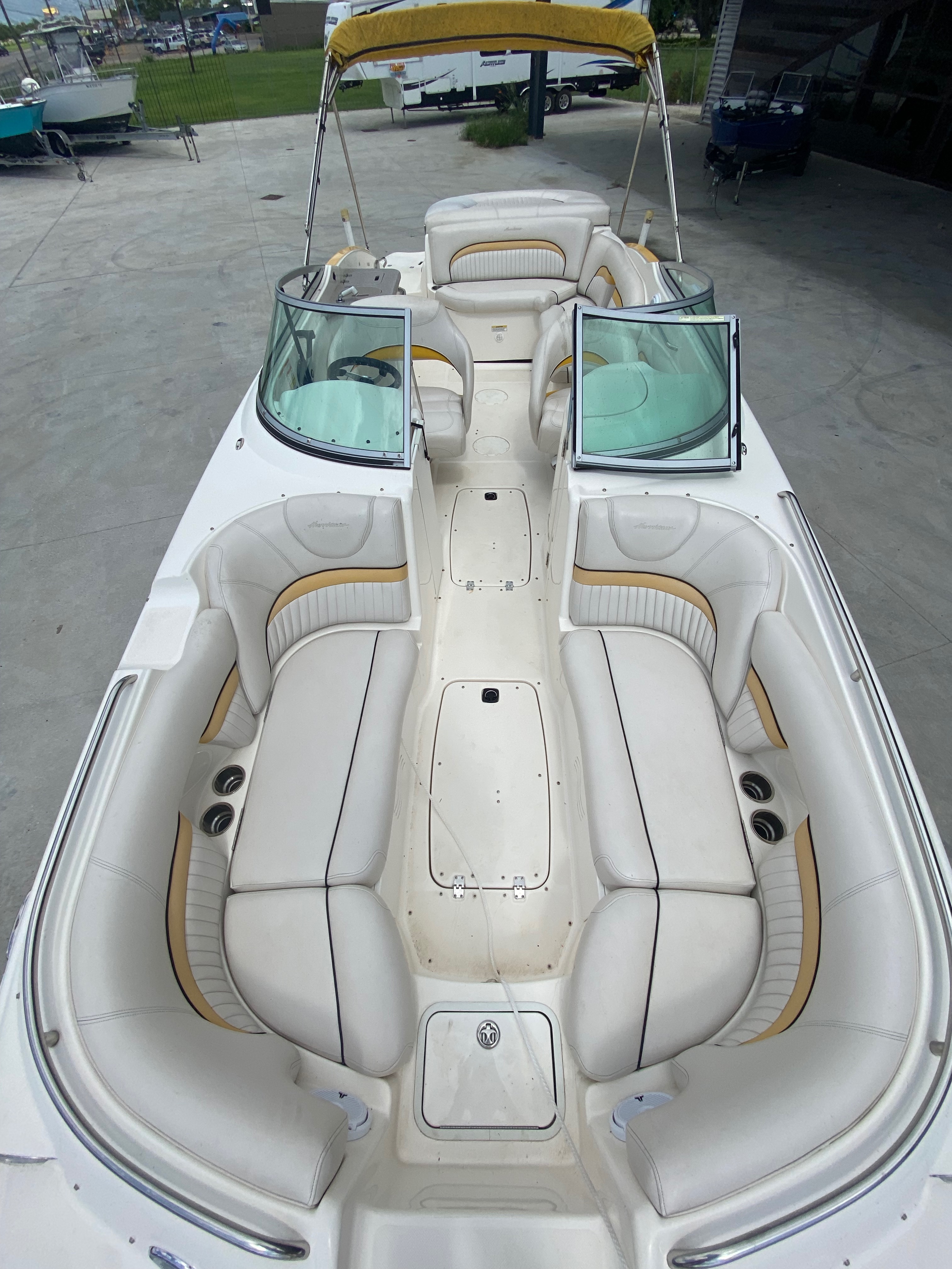 2008 Hurricane boat for sale, model of the boat is Sun Deck 2600 & Image # 14 of 15