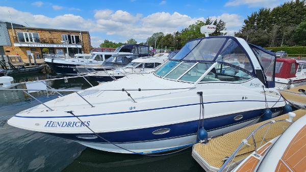 2007 Cruisers Yachts 300 CXi Express