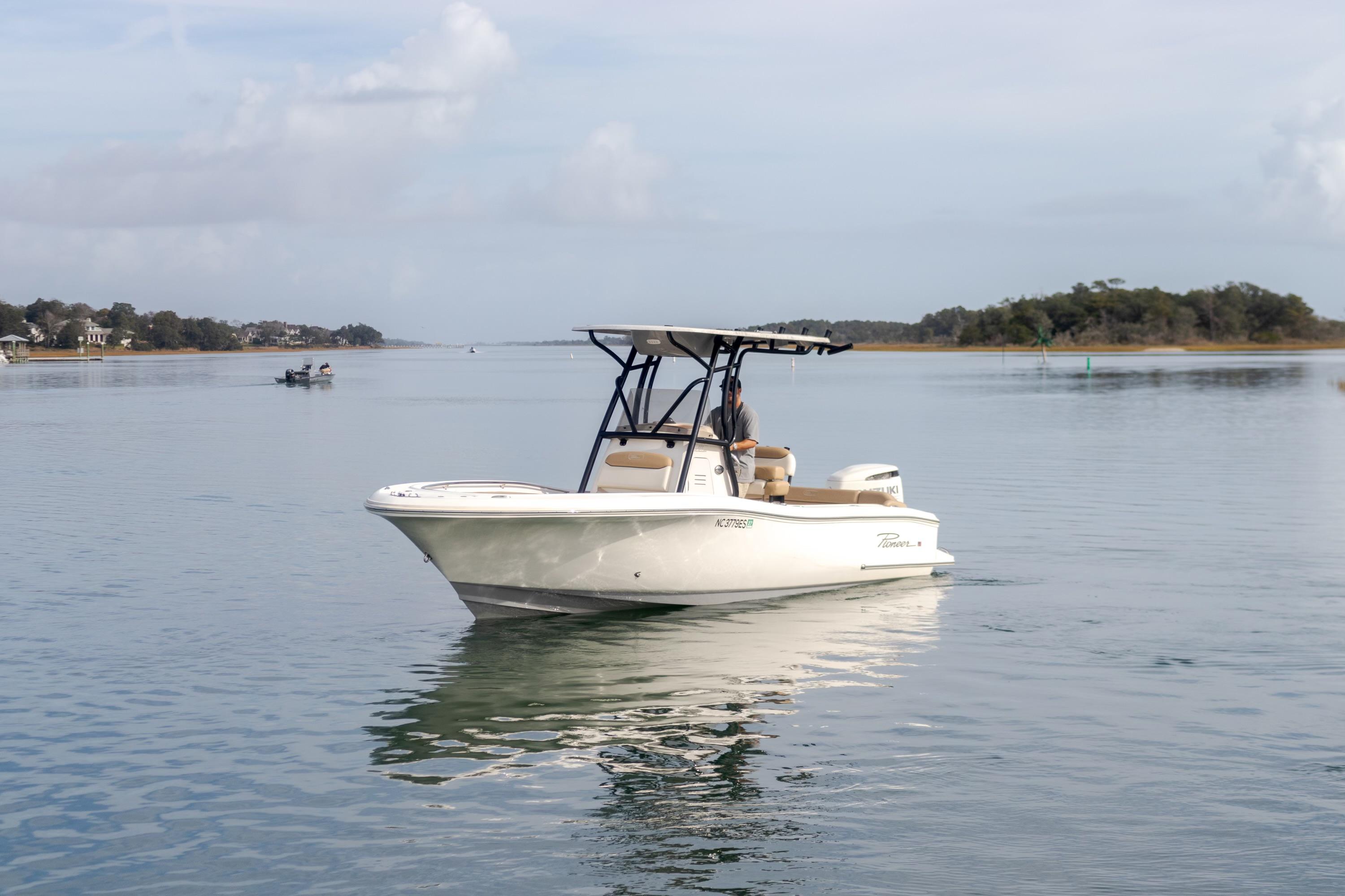 2021 Pioneer 222 Islander - Image 5