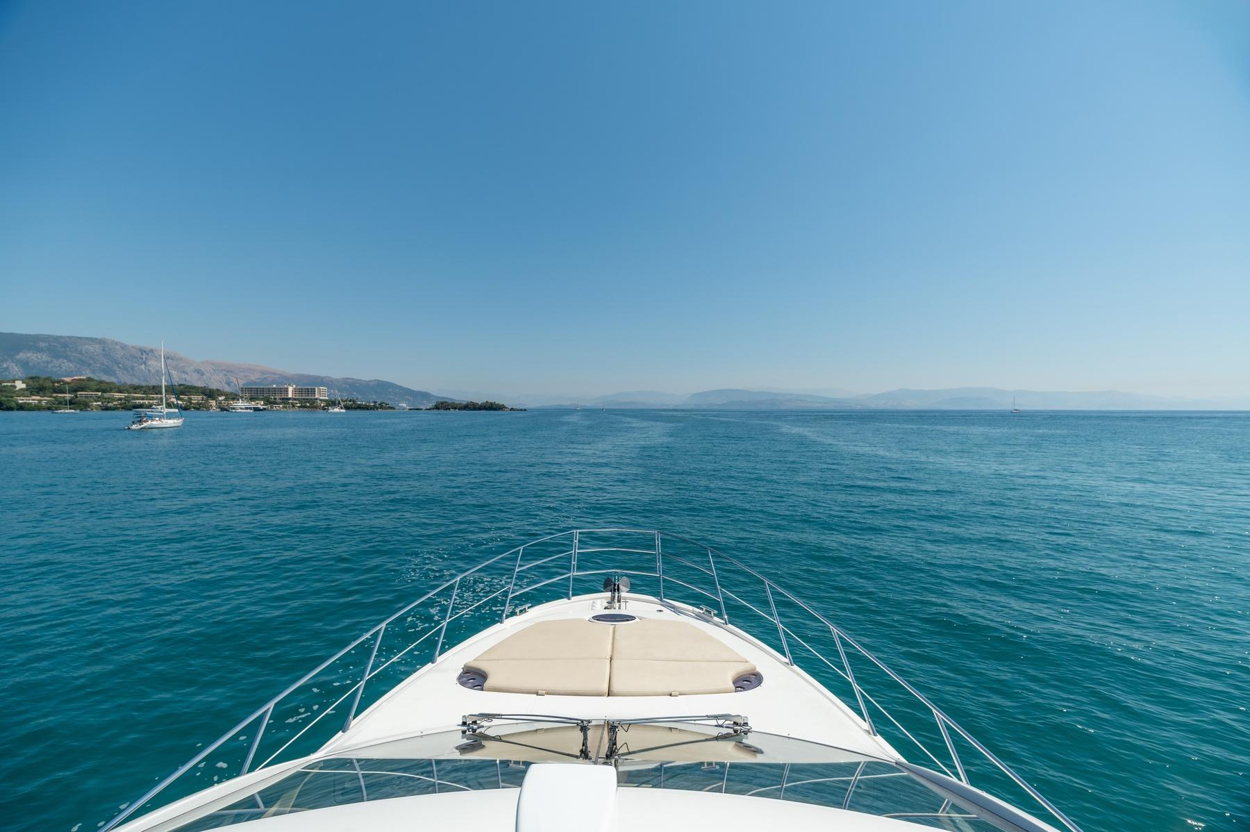 Yacht Photos Pics