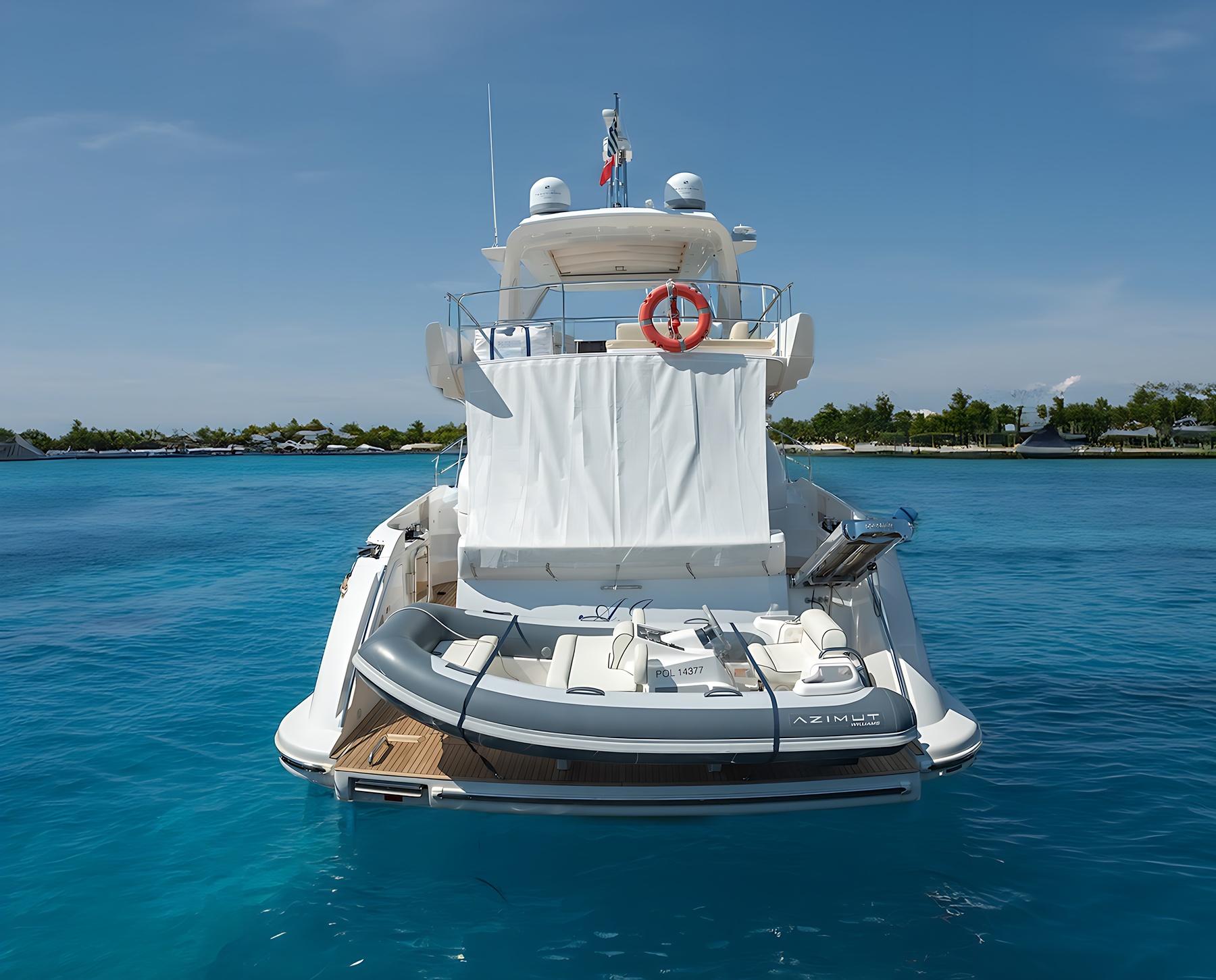 Yacht Photos Pics