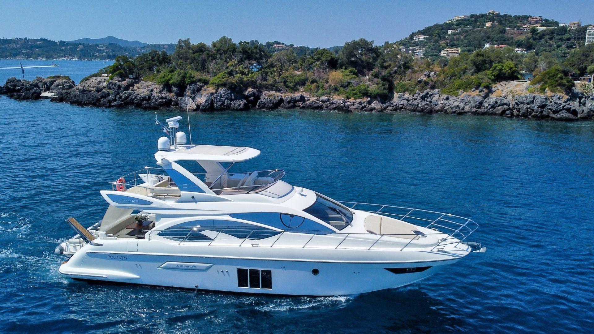Yacht Photos Pics