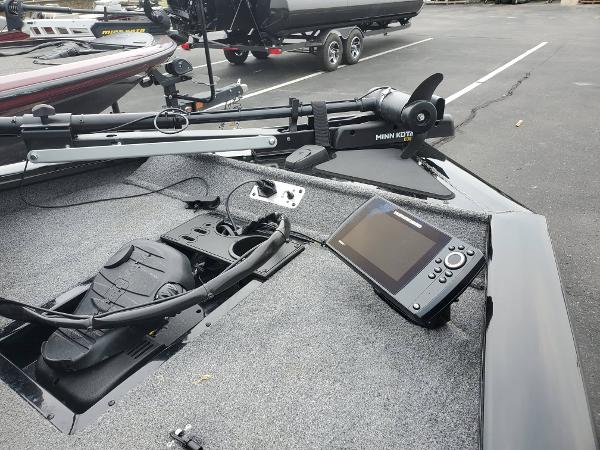 2020 Tracker Boats boat for sale, model of the boat is Pro Team 175 TXW & Image # 4 of 8