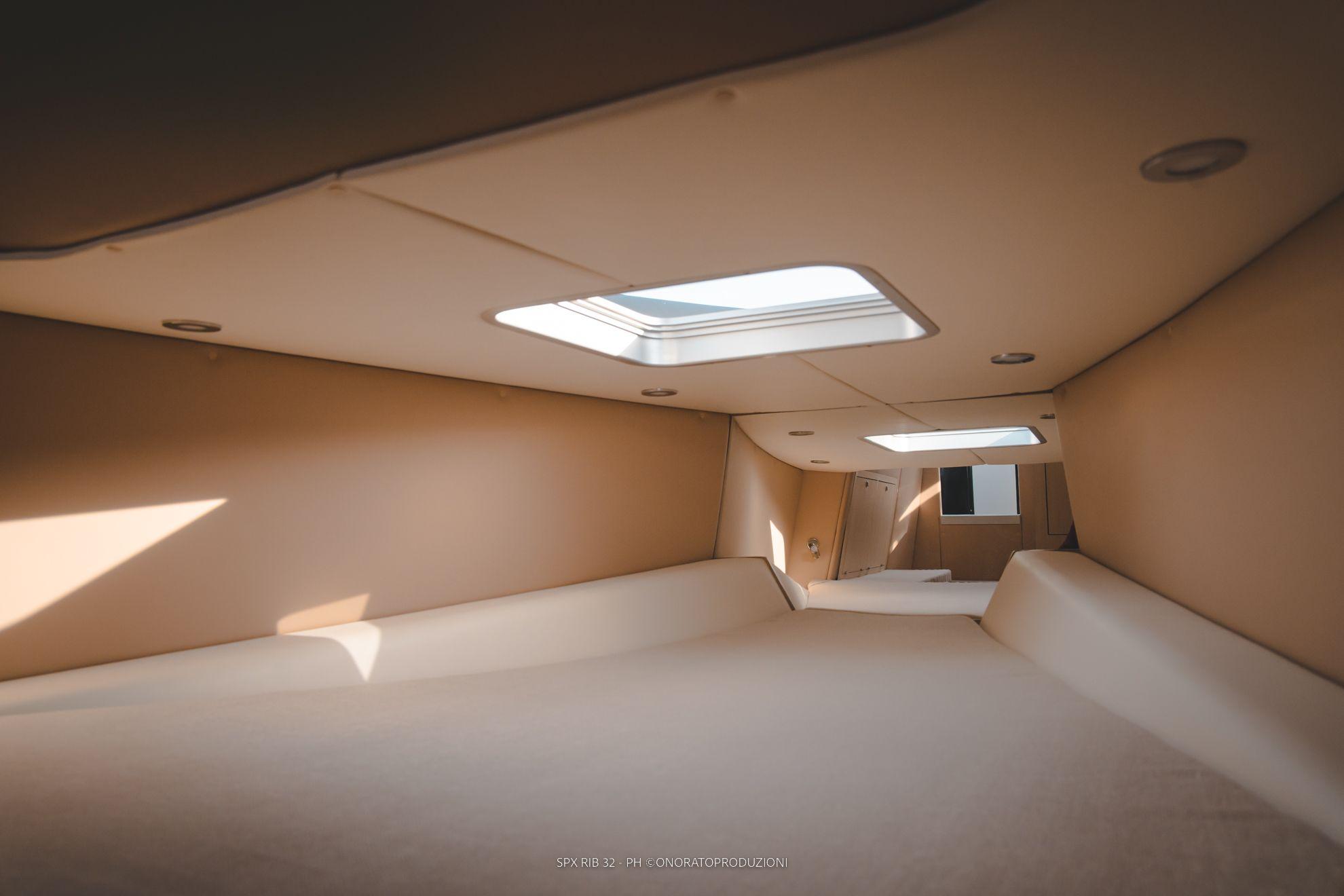 SPX RIB-32 Dinette 2025 -FL-US-8358518 | Thumbnail