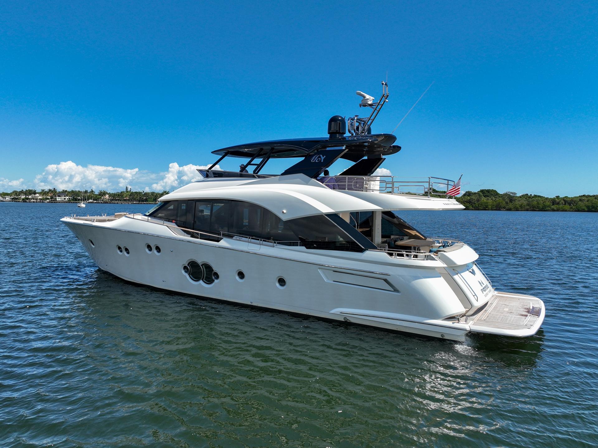 2017 Monte Carlo 80 flybridge