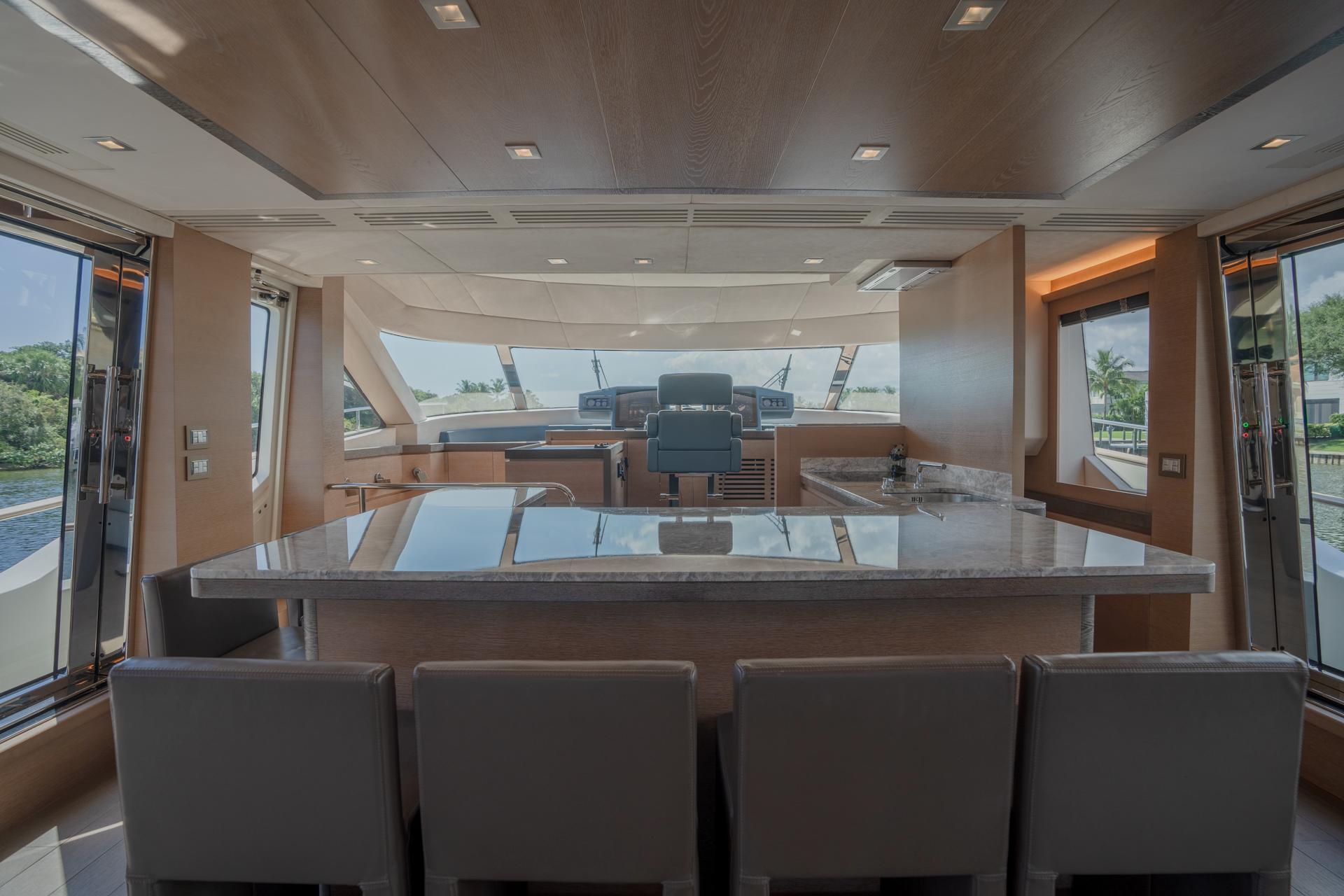 Monte Carlos Yachts 80 Panda - Galley Forward