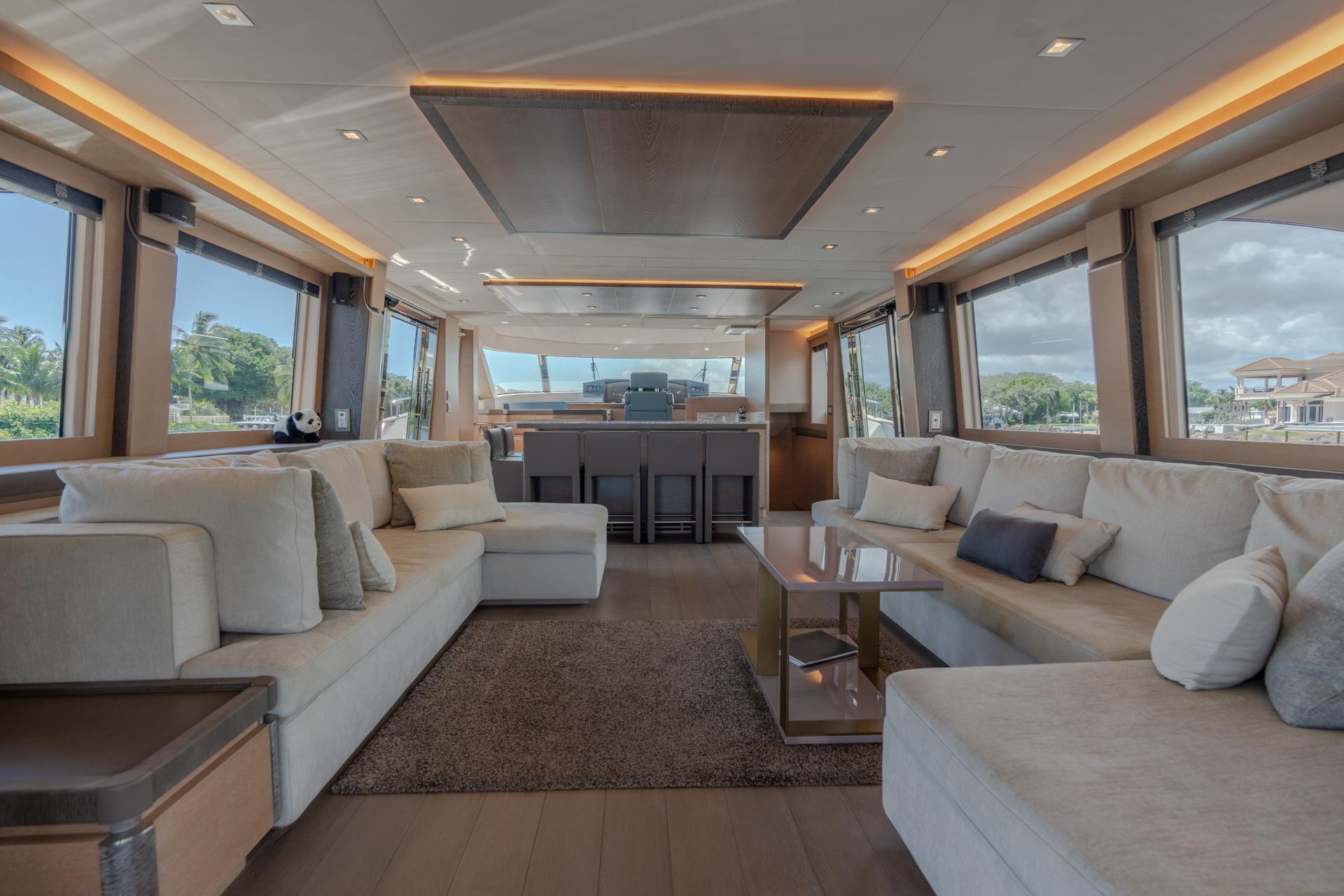 Monte Carlos Yachts 80 Panda - Salon