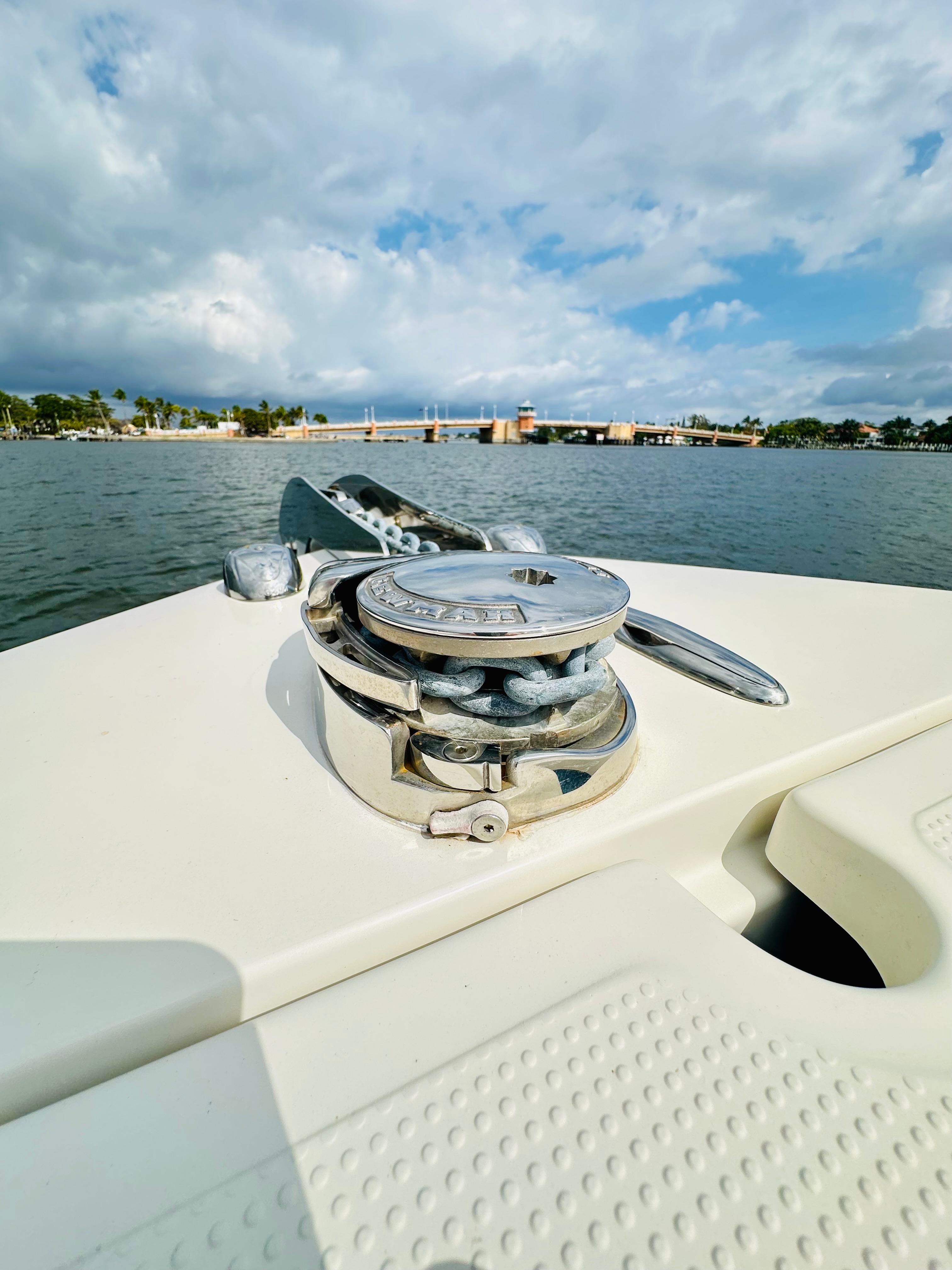 2014-sailfish-275-dc-power-9688527-20250219141250727-1_XLARGE