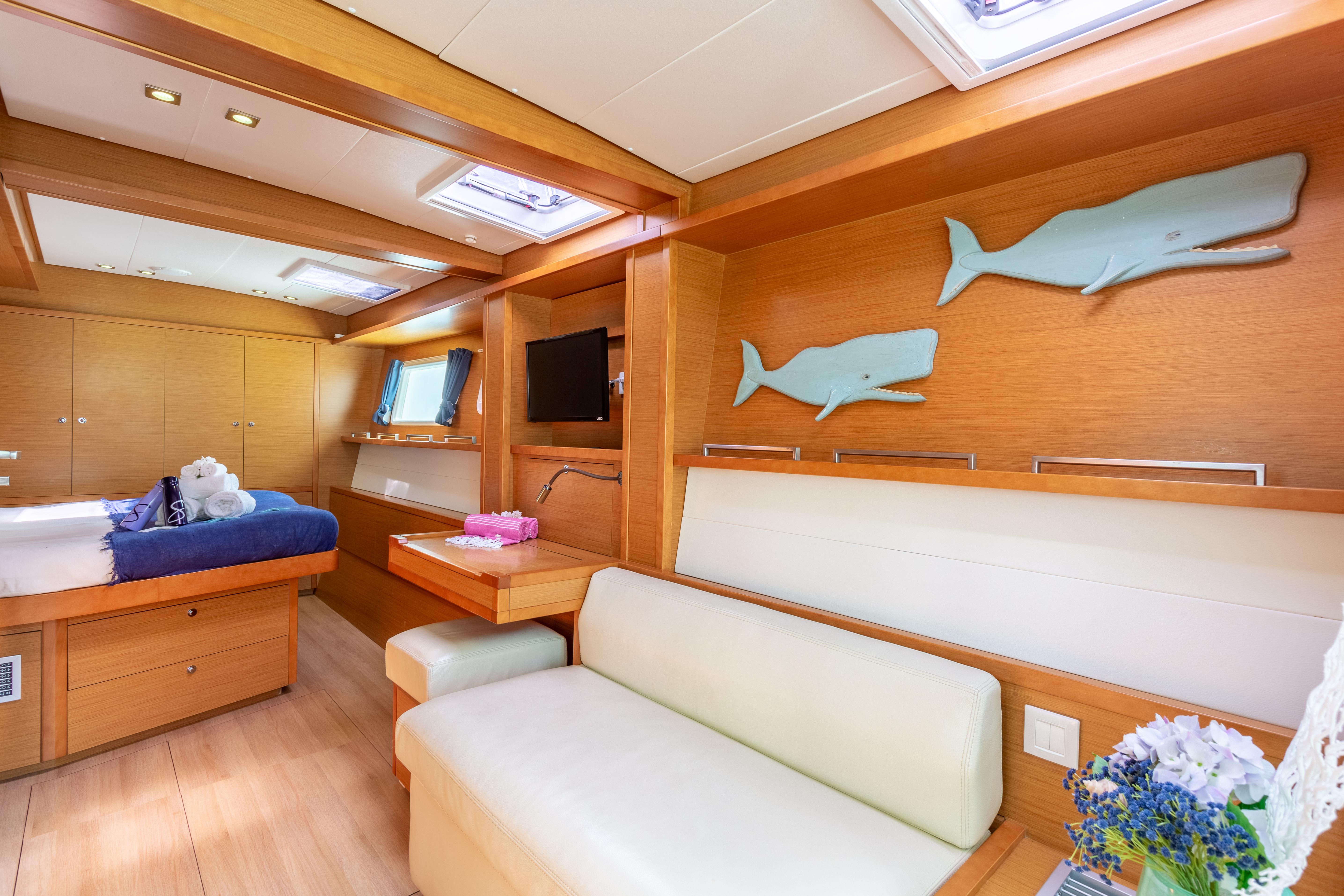 Master Cabin lounge area