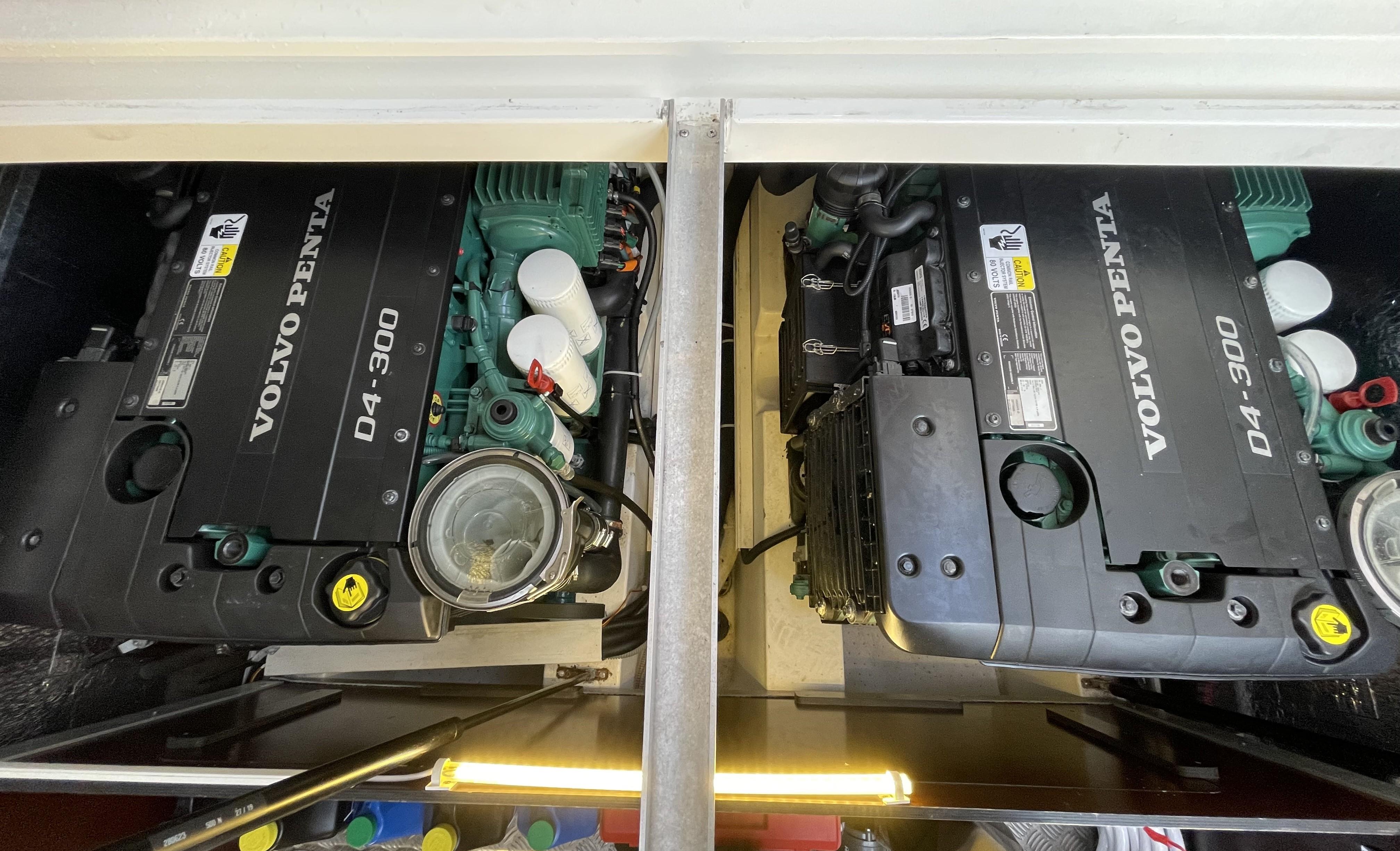 Crew Quarters Yacht for Sale 44 Nimbus Yachts Seattle, WA Denison