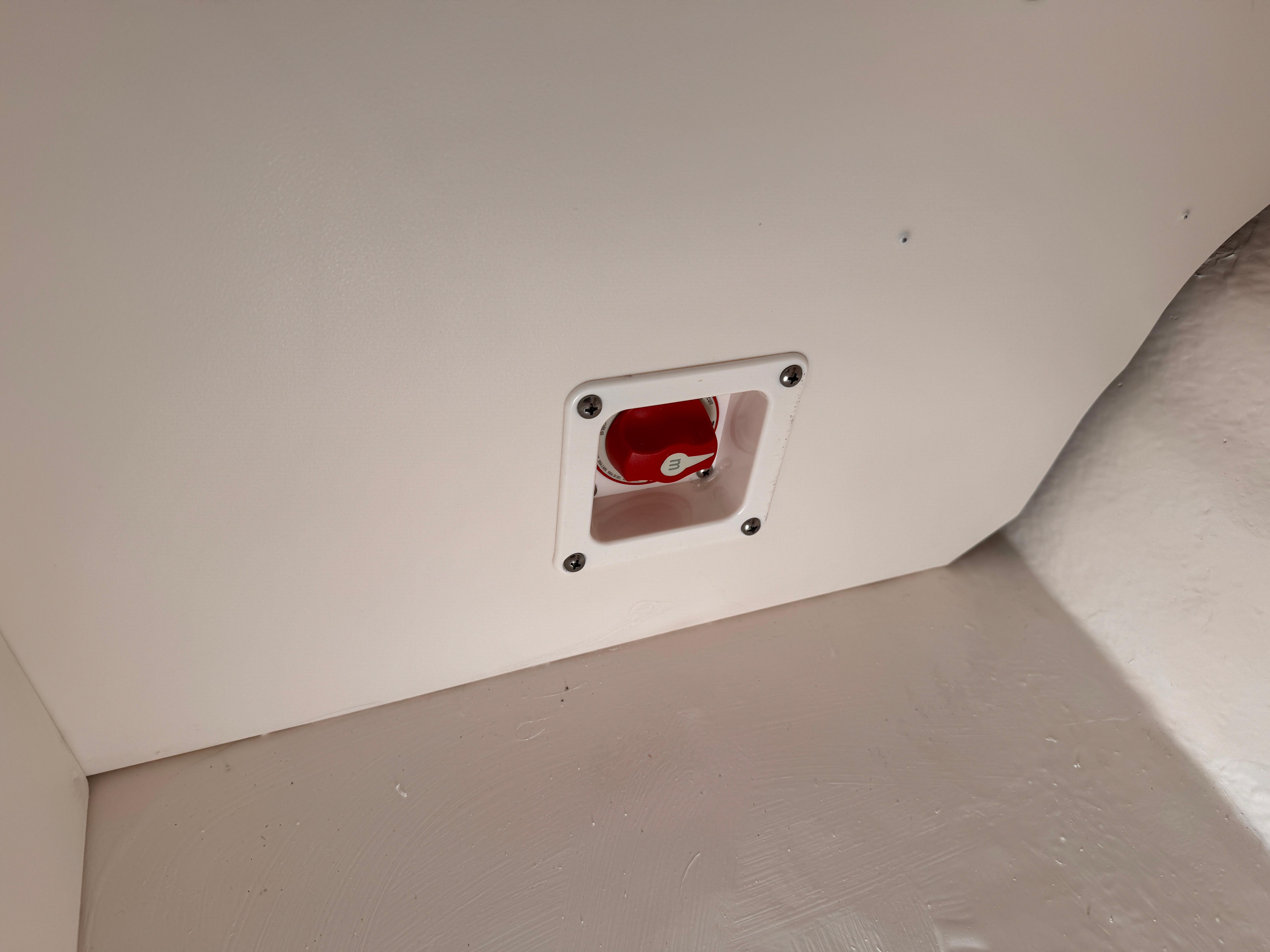 2025-chaparral-21-ssi-ob-power-9748541-20250405132955482-1_xlarge