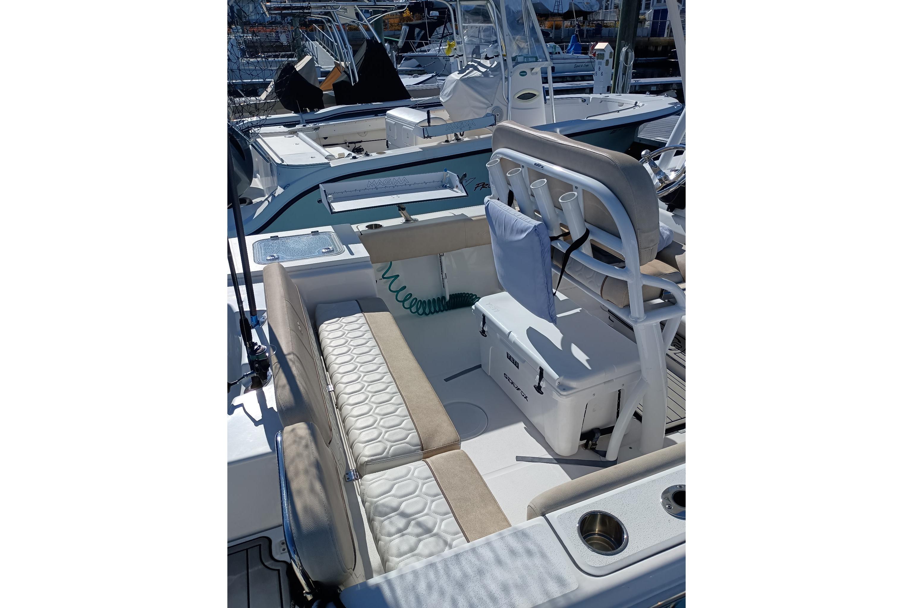 2021 Sea Fox 228 Commander 14