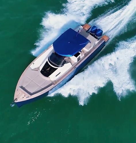 2022 Tesoro T38 Outboard