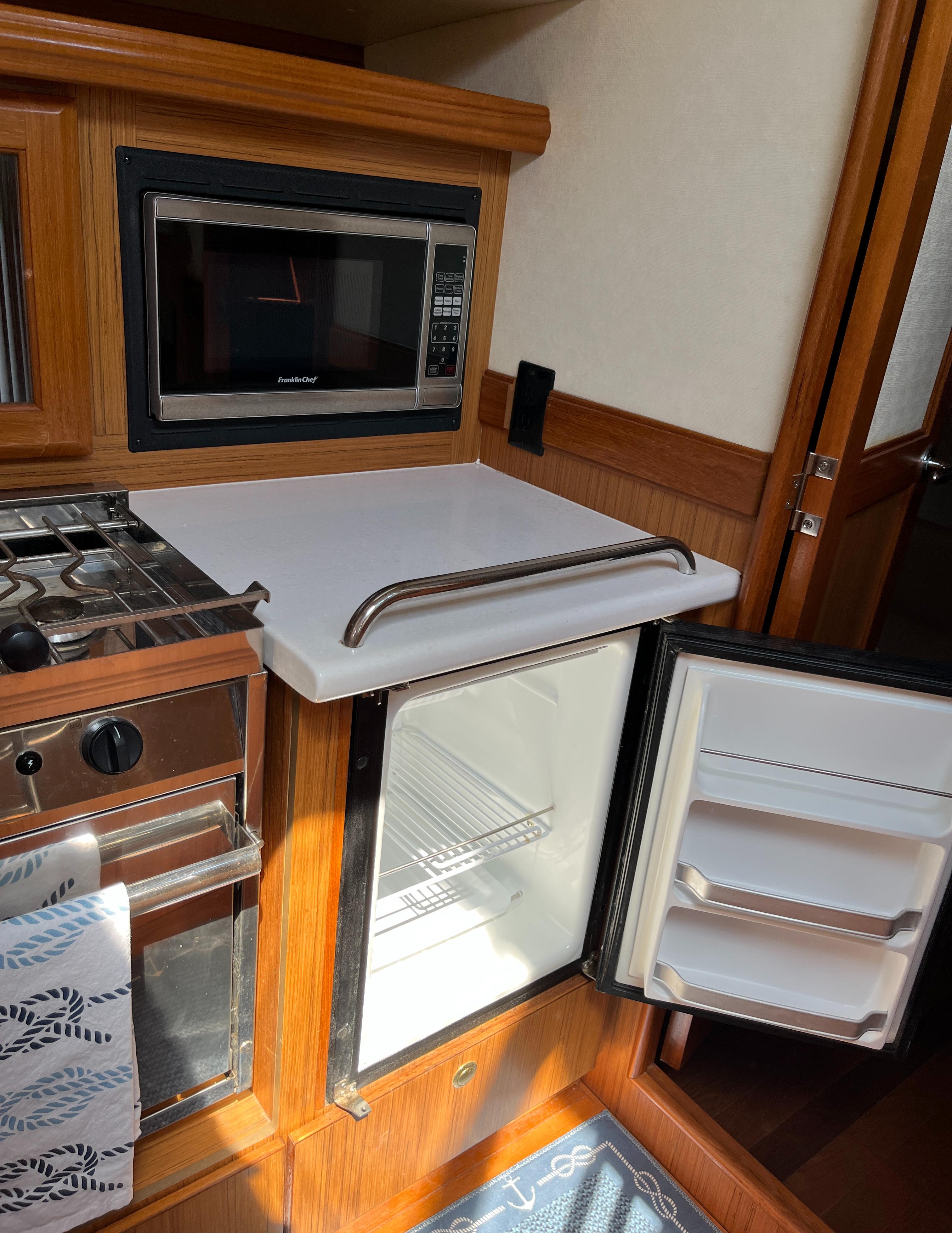 2013 Marlow-Hunter 40 For Sale | YaZu Yachting | Deltaville