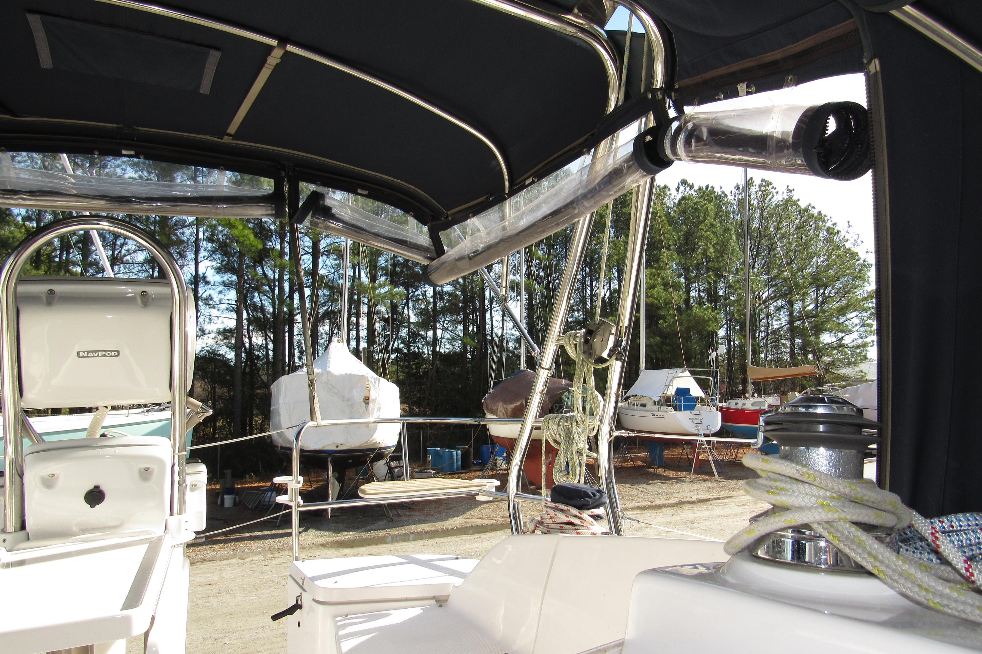 2014 Marlow-Hunter e33 For Sale | YaZu Yachting | Deltaville