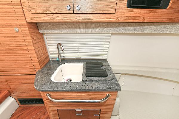38' Boston Whaler, Listing Number 100913702, Image No. 31