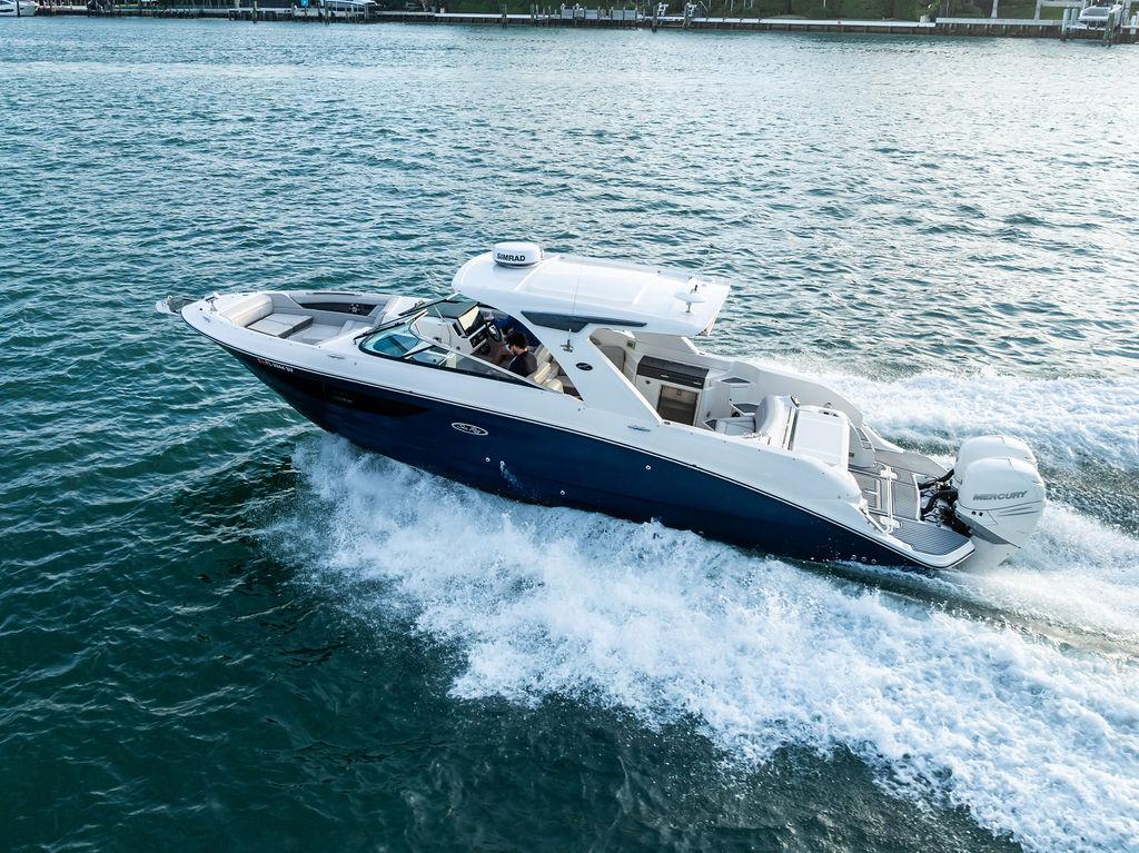 39 ft Sea Ray 2010