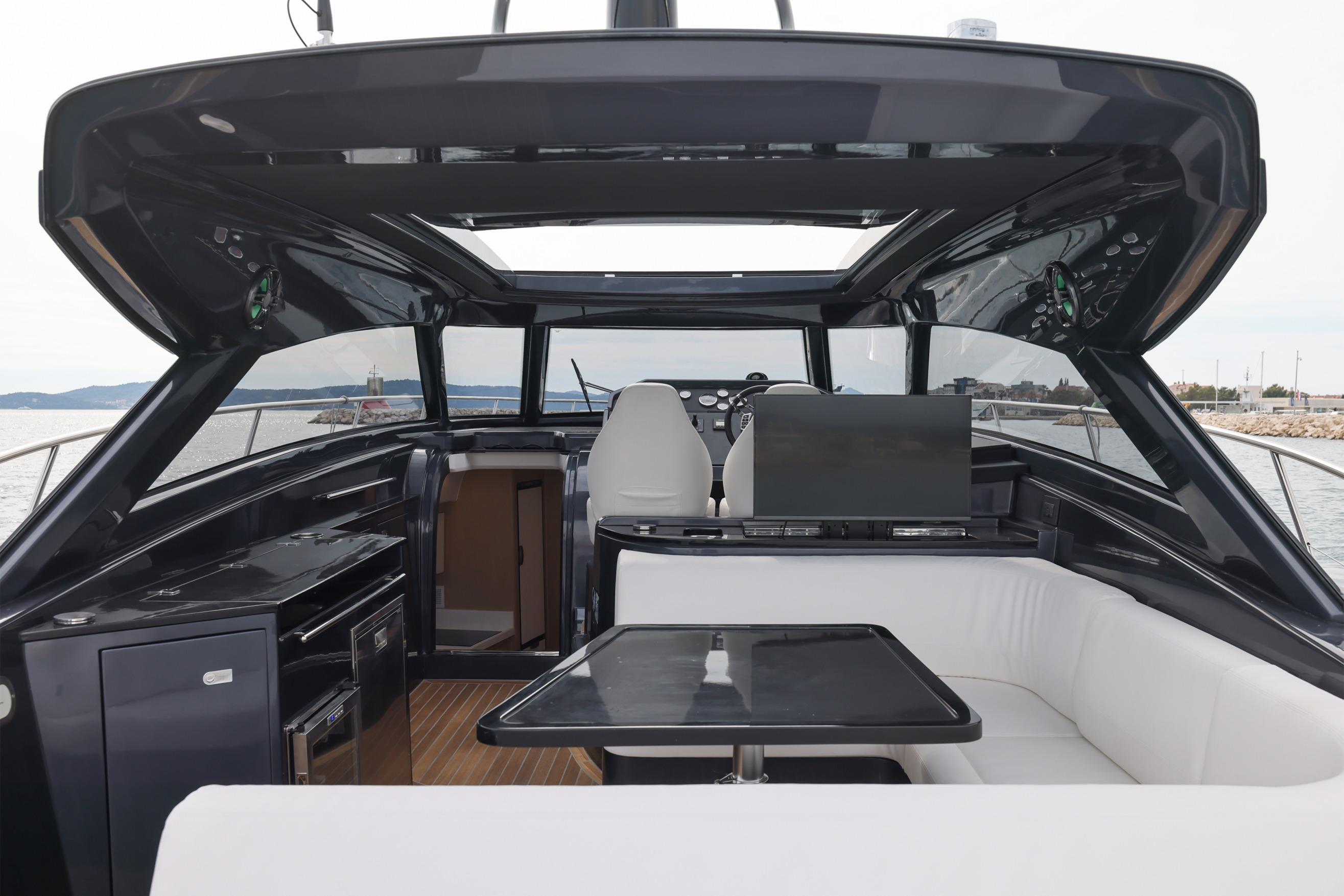 2024 Focus Power 44 large 8