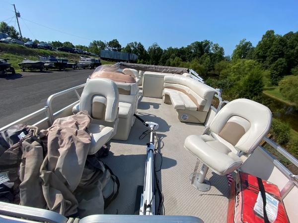 2007 SunChaser boat for sale, model of the boat is 820 & Image # 7 of 20