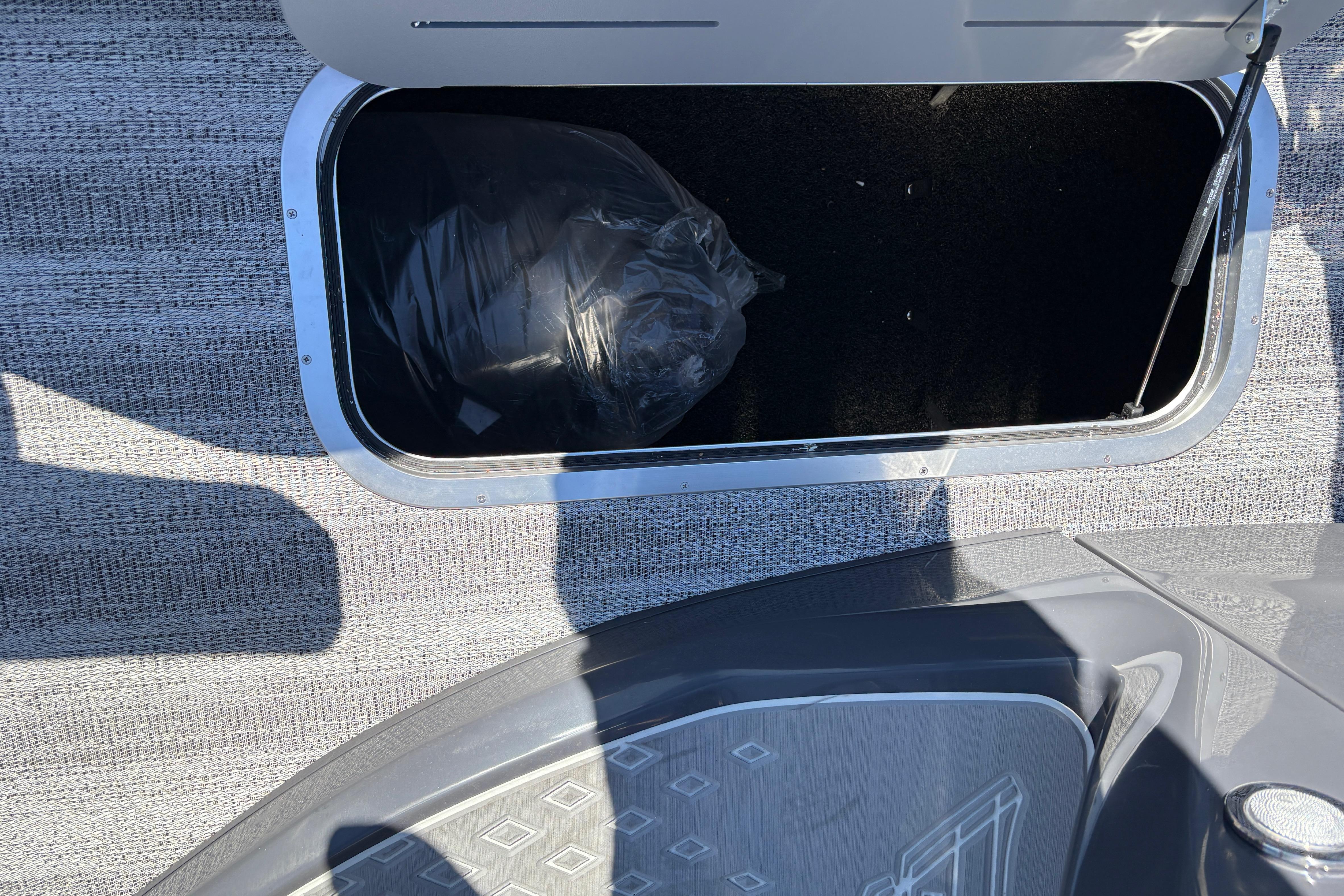 2026 Bennington 22 MFB #B7912H inventory image at Sun Country Marine Group, Lake Havasu City, AZ