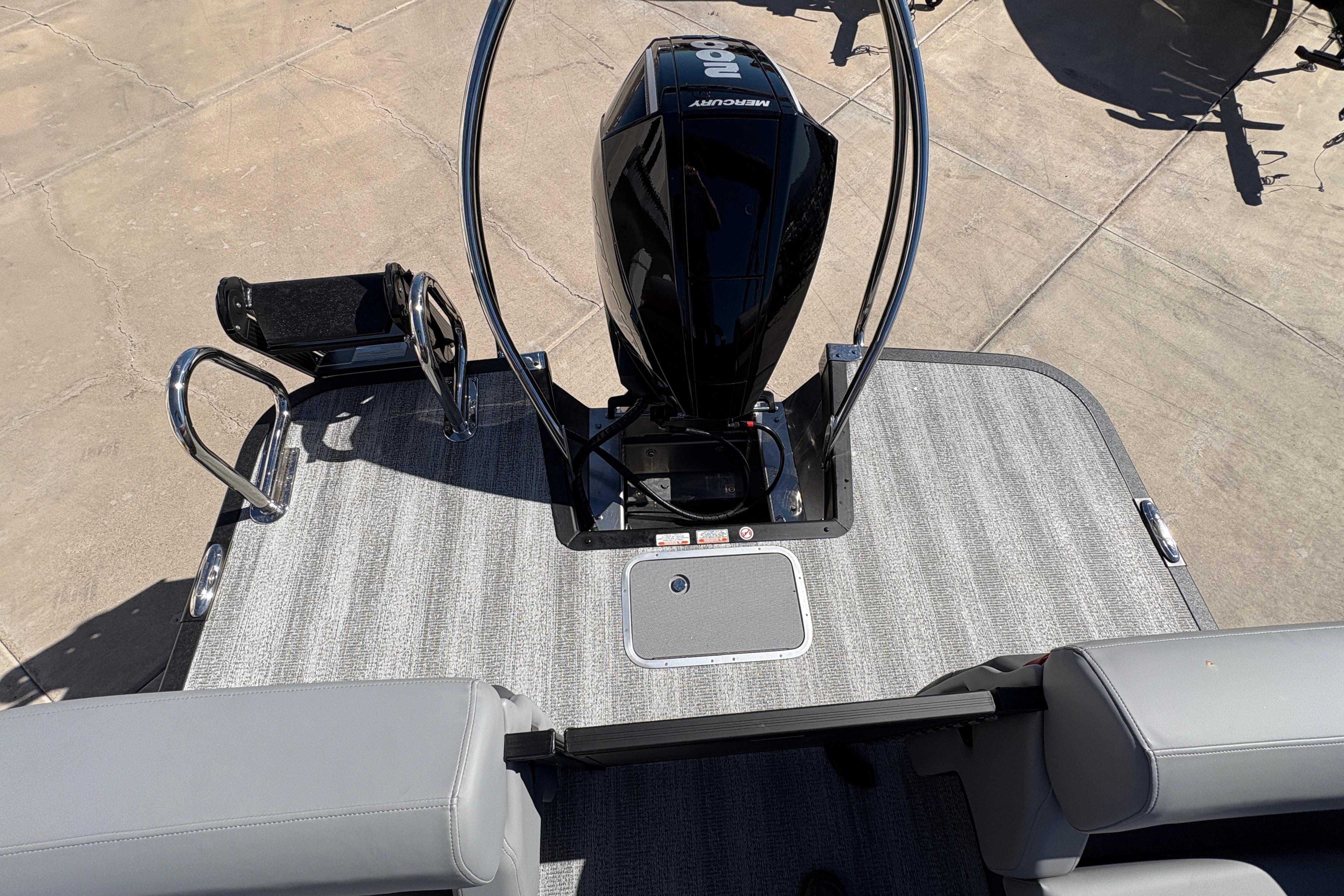 2026 Bennington 22 MFB #B7912H inventory image at Sun Country Marine Group, Lake Havasu City, AZ