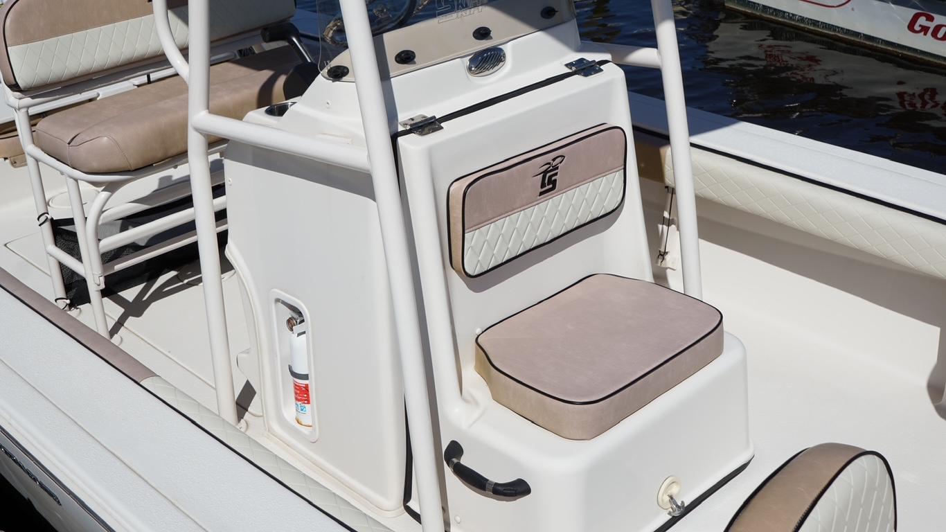 2023 Carolina Skiff 24 Ultra Elite - Image 4