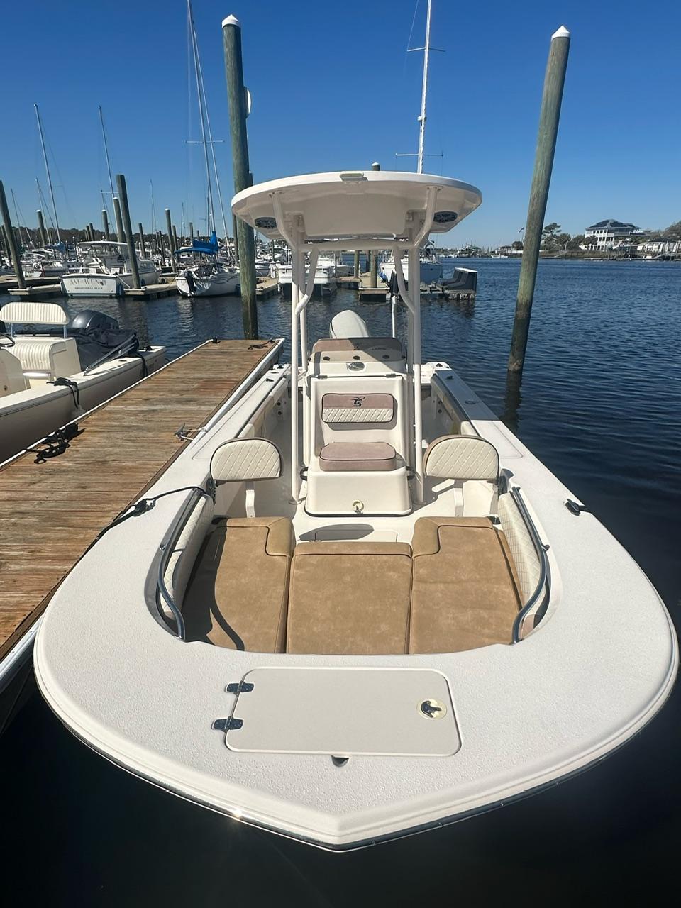 2023 Carolina Skiff 24 Ultra Elite - Image 10