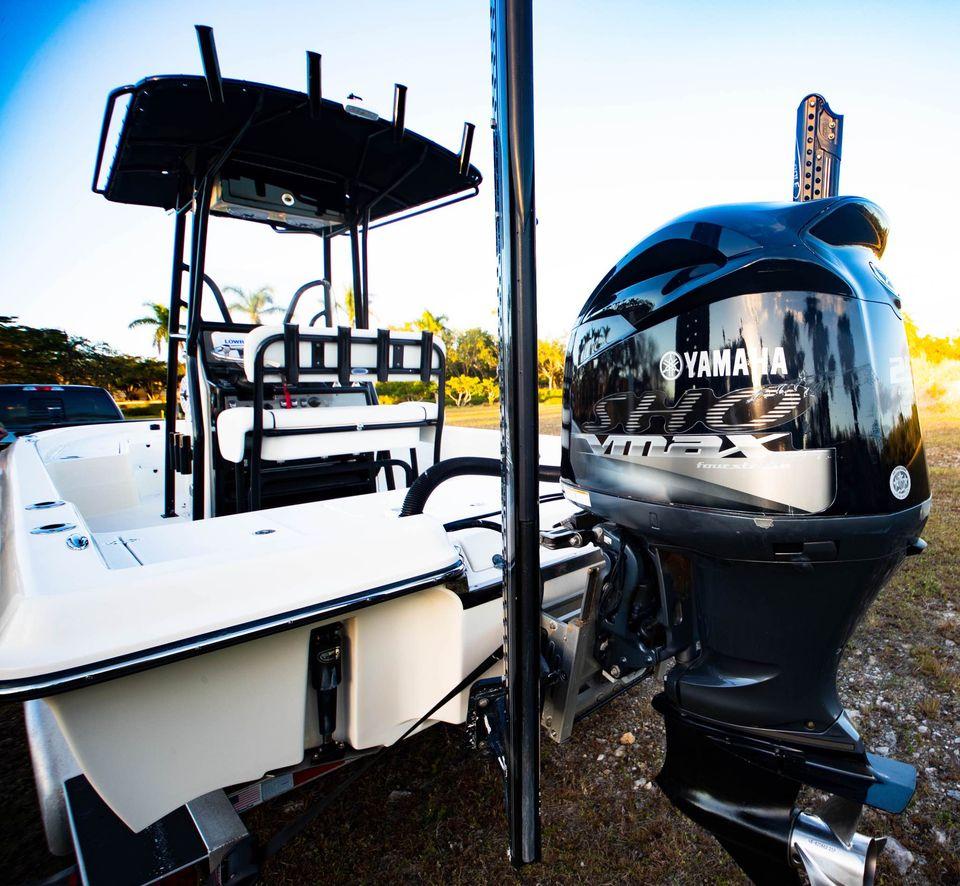 2014 ShearWater 23LTZ Yachtbrokers of Annapolis