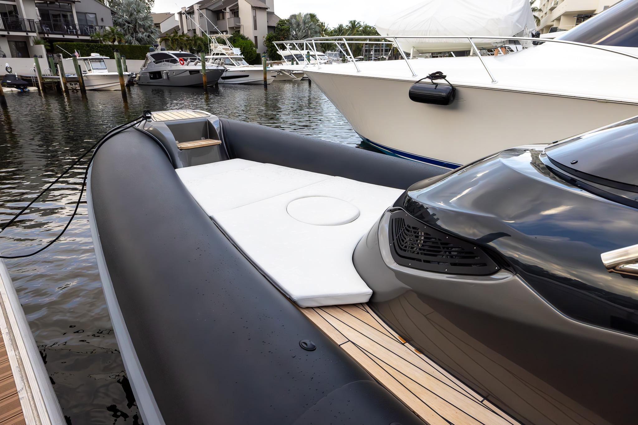 Boat image 20