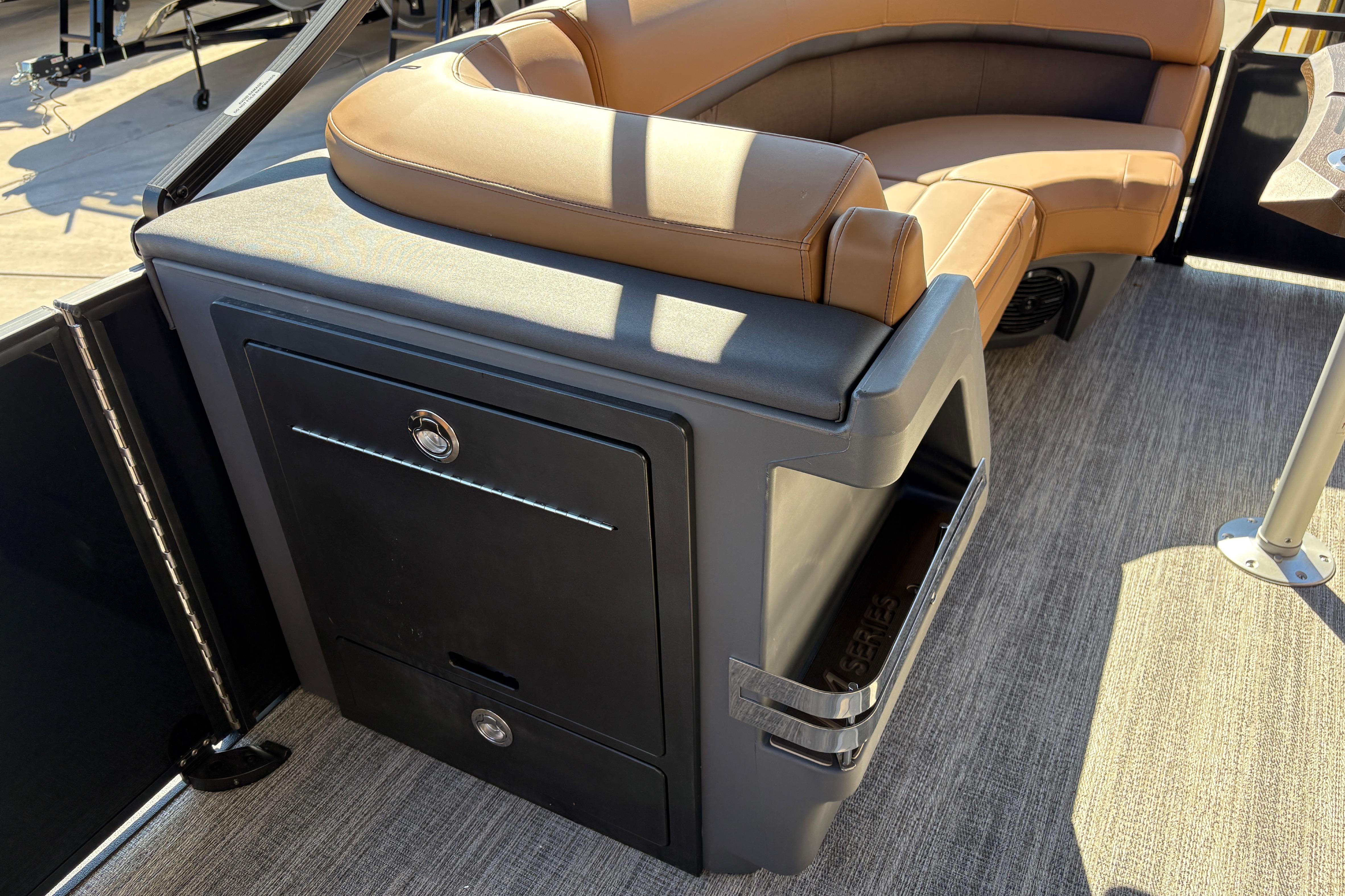 2026 Bennington 22 MSB #B7938H inventory image at Sun Country Marine Group, Lake Havasu City, AZ