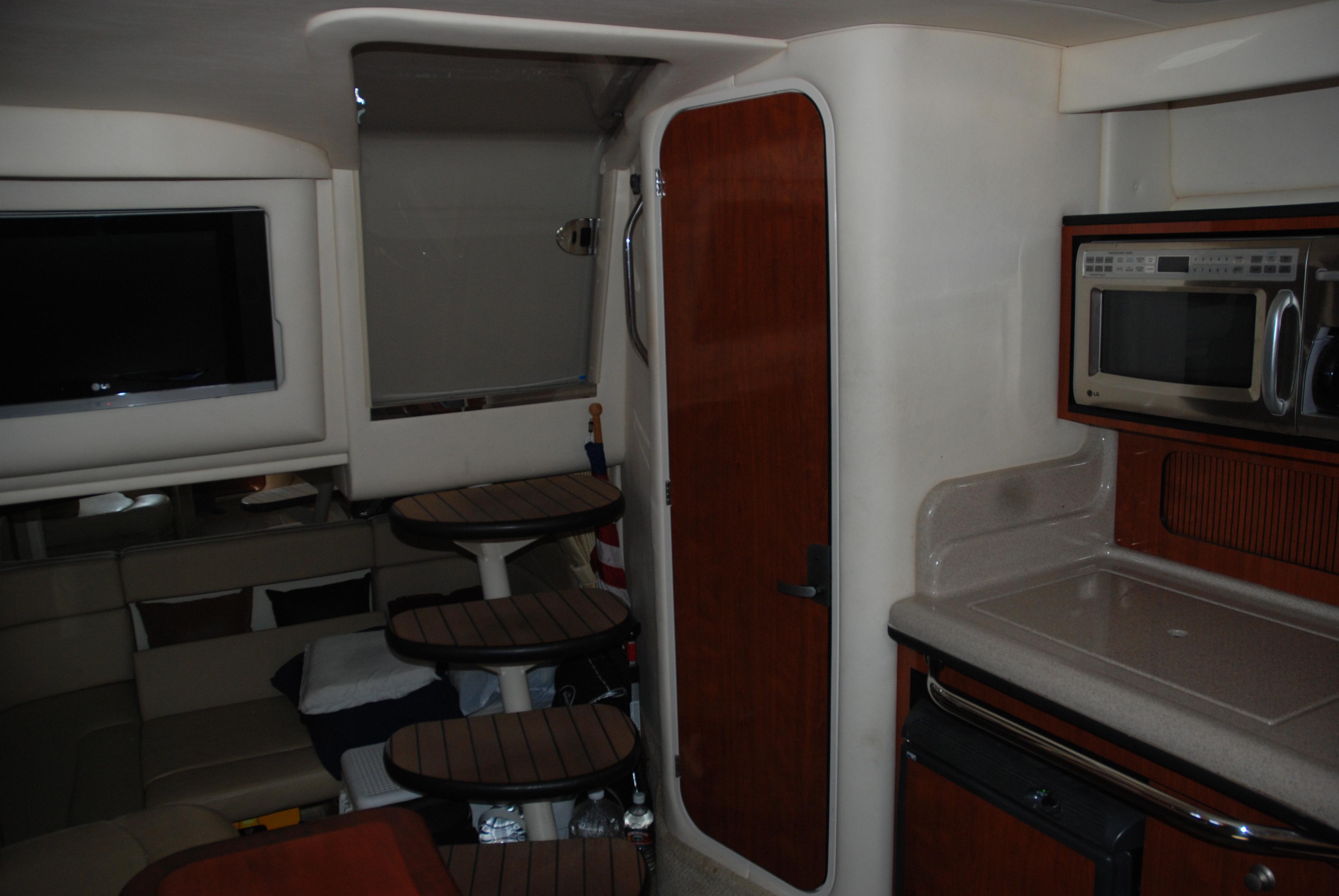 2006 Sea Ray 320 Sundancer #TBDH8864 inventory image at Sun Country Marine Group, Dana Point 2006 Sea Ray 320 Sundancer #TBDH8864 inventory image at Sun Country Marine Group, Dana Point