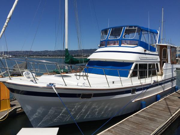 1986 Nova Golden Star 42 ACMY