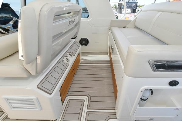 38' Boston Whaler, Listing Number 100913867, - Photo No. 35