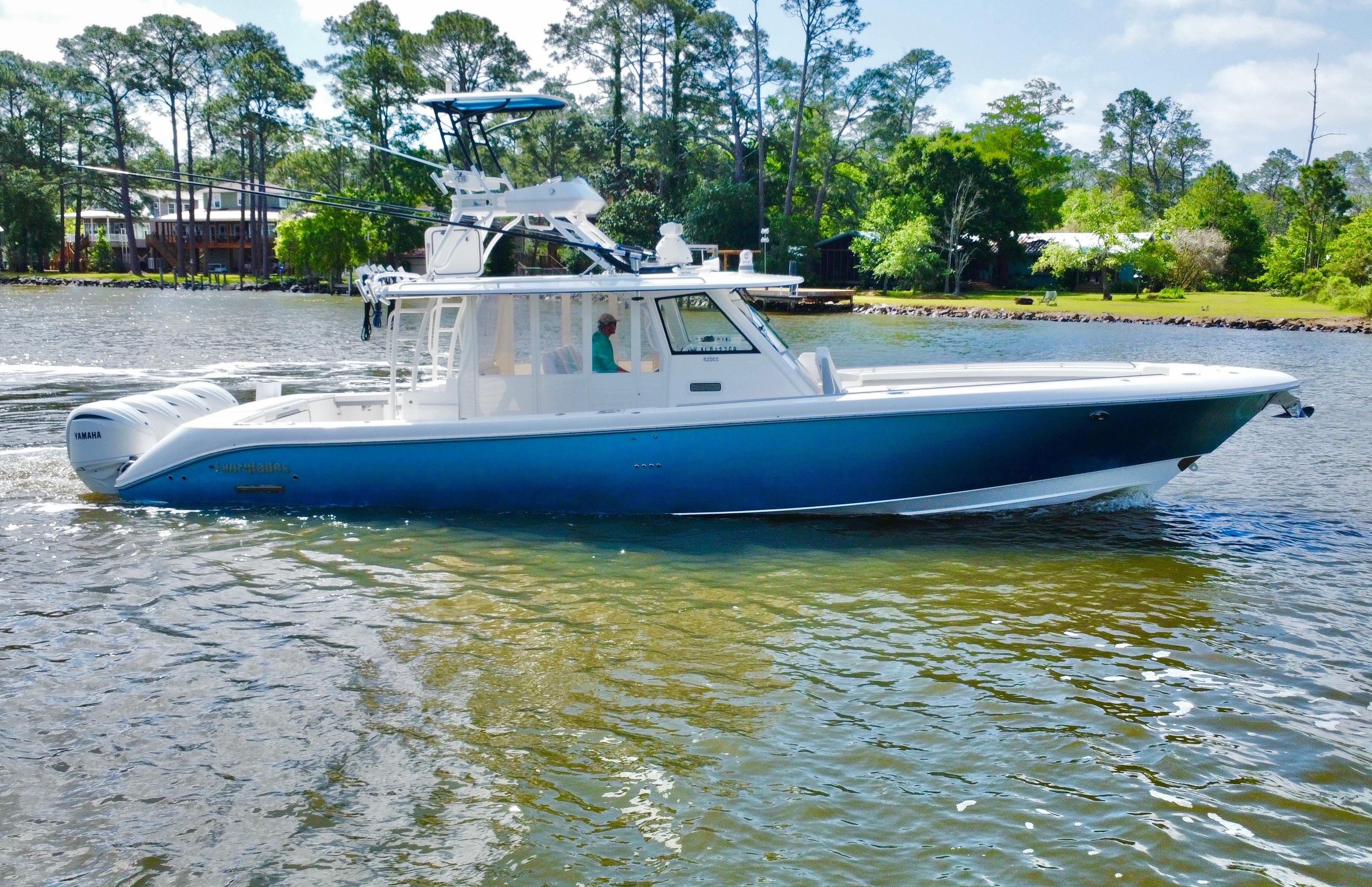 2016-everglades-435-center-console-power-9758579-20250421074754472-1_XLARGE