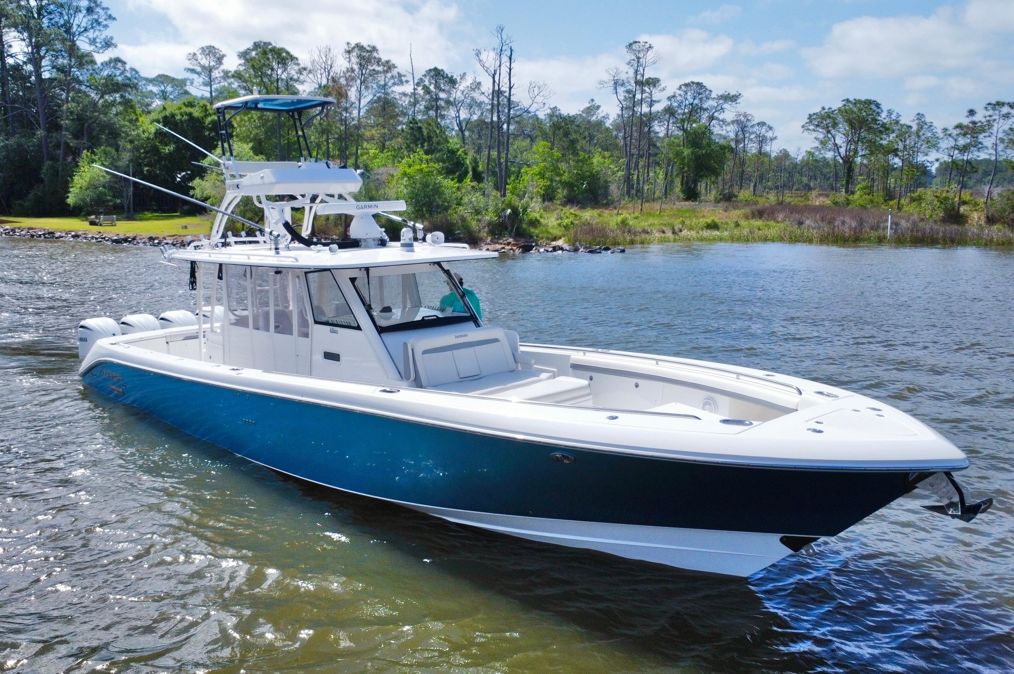2016-everglades-435-center-console-power-9758579-20250421074808814-1_XLARGE